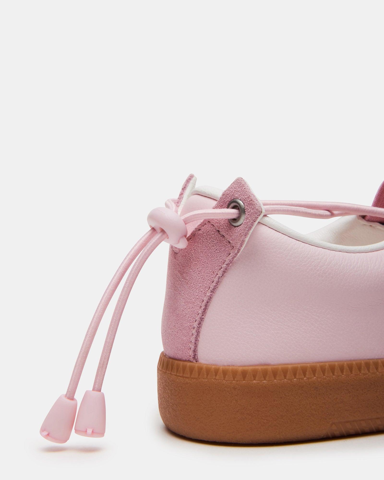 WANDER PINK LEATHER Female Product Image