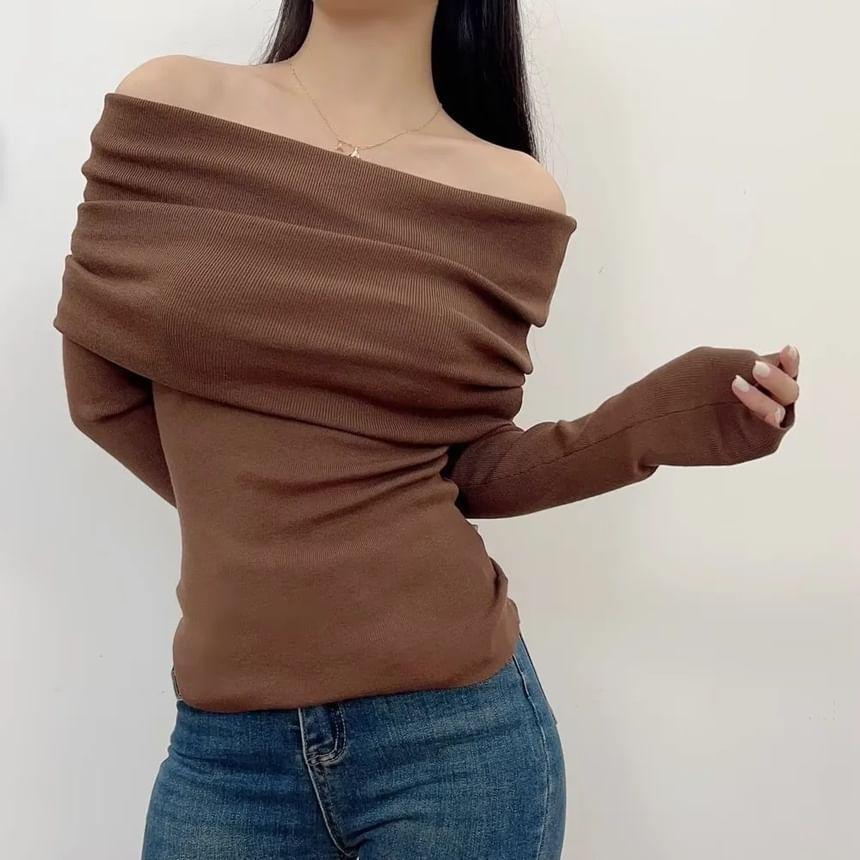 Long-Sleeve Off Shoulder Plain Knit Top Product Image