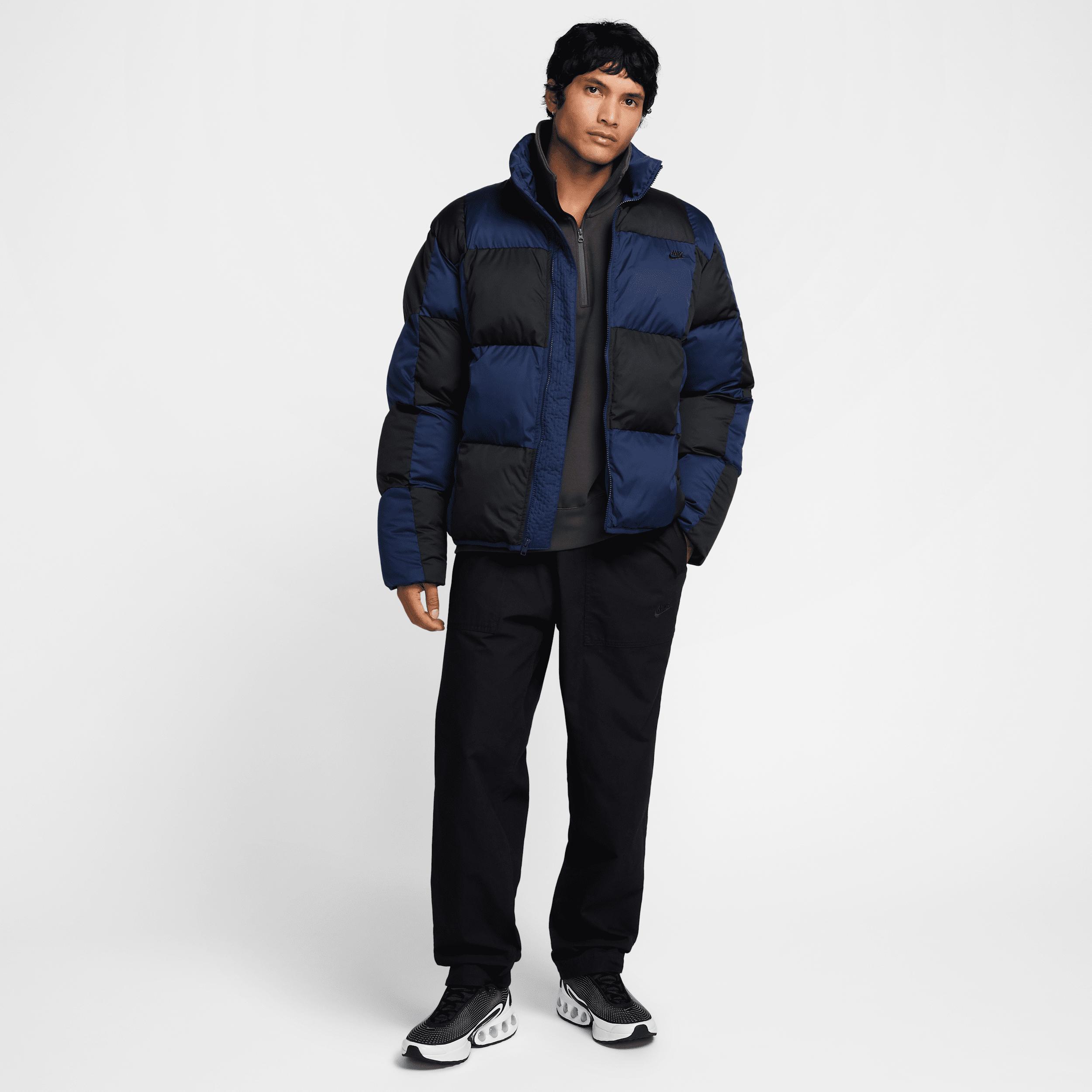 Nike Sportswear Club Men's Therma-FIT Puffer Jacket Product Image