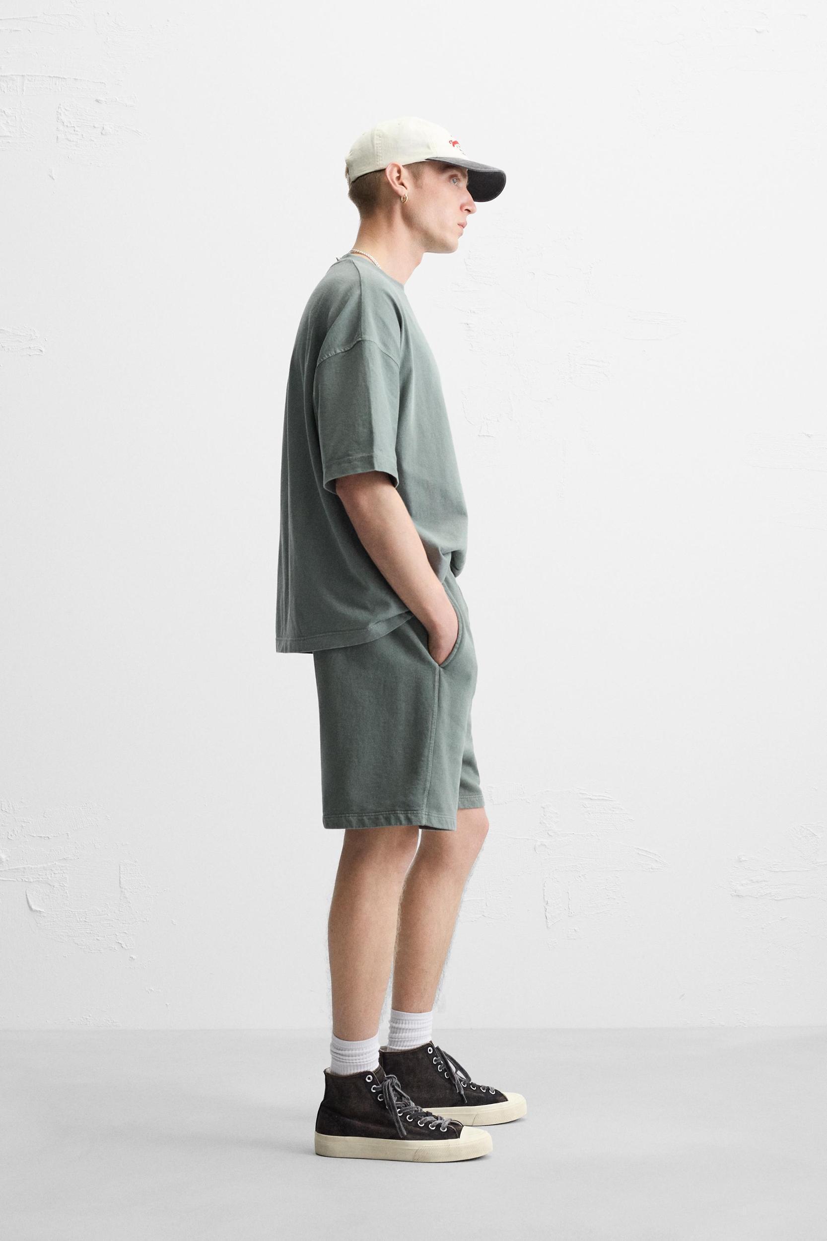 WASHED JOGGER SHORTS Product Image