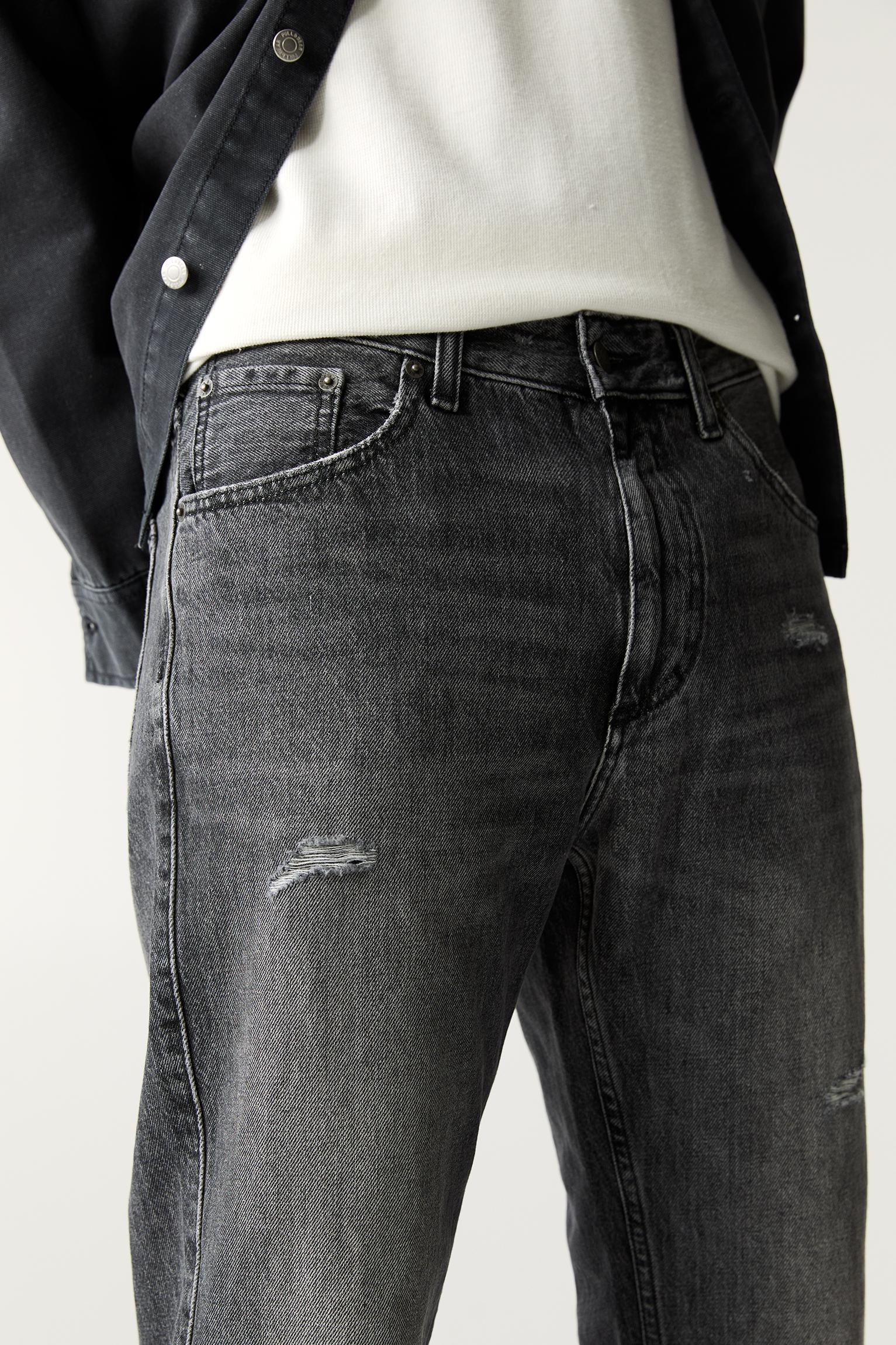 Straight fit vintage jeans Product Image