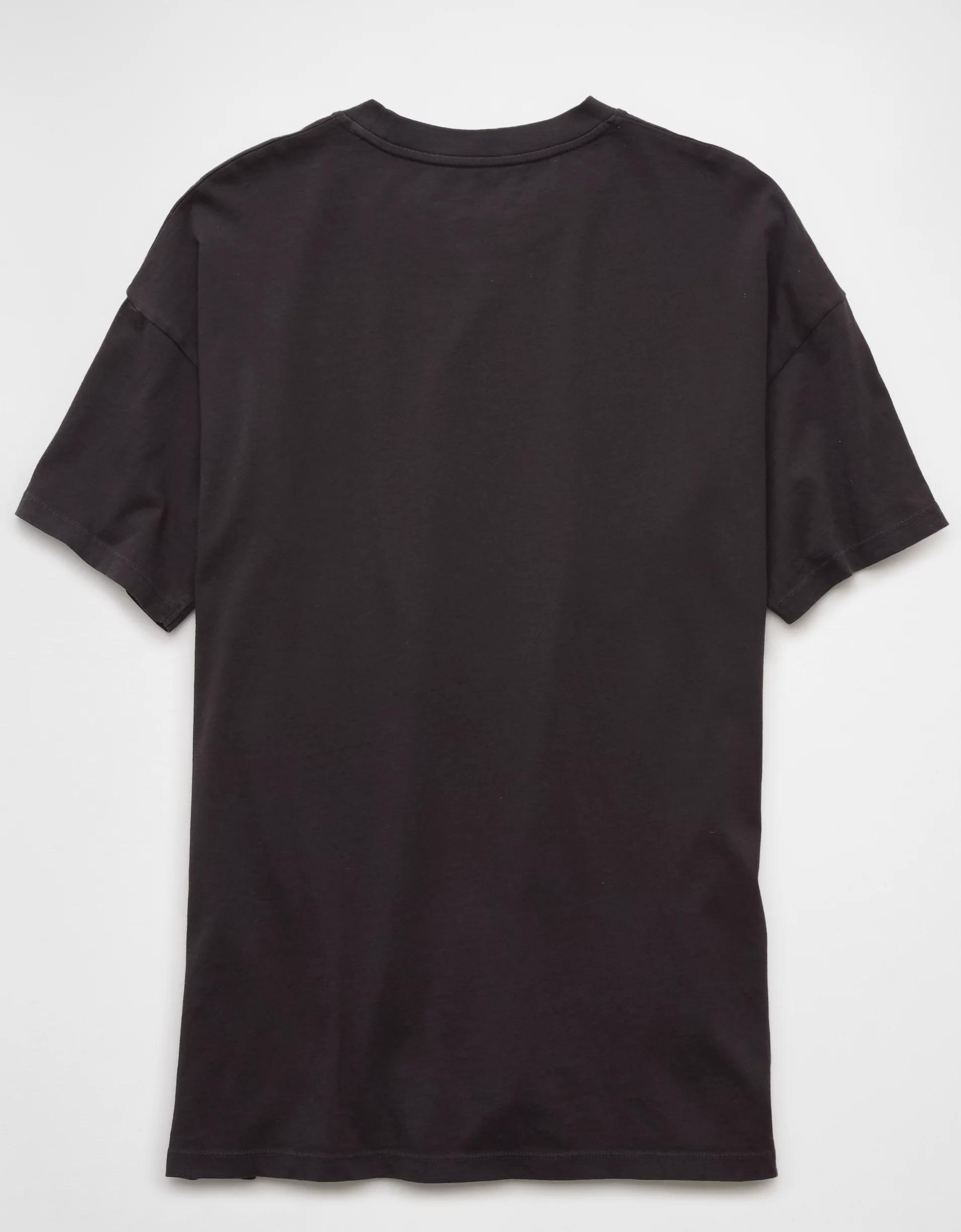 AE Oversized Def Leppard Graphic T-Shirt Product Image