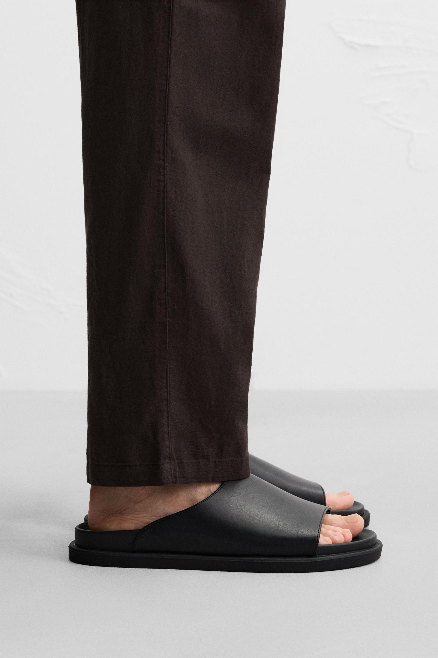 MONOCHROME SANDALS Product Image