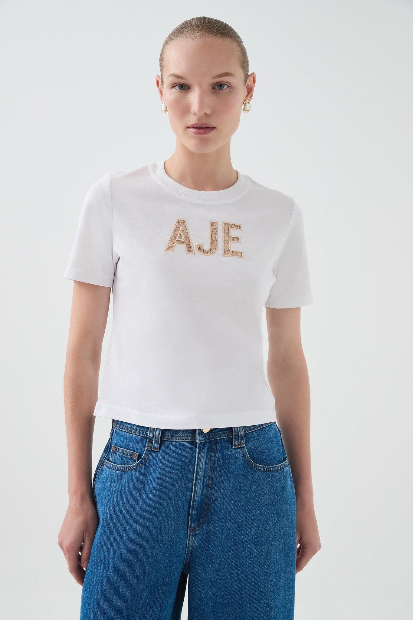 Lee Slim Tee Product Image