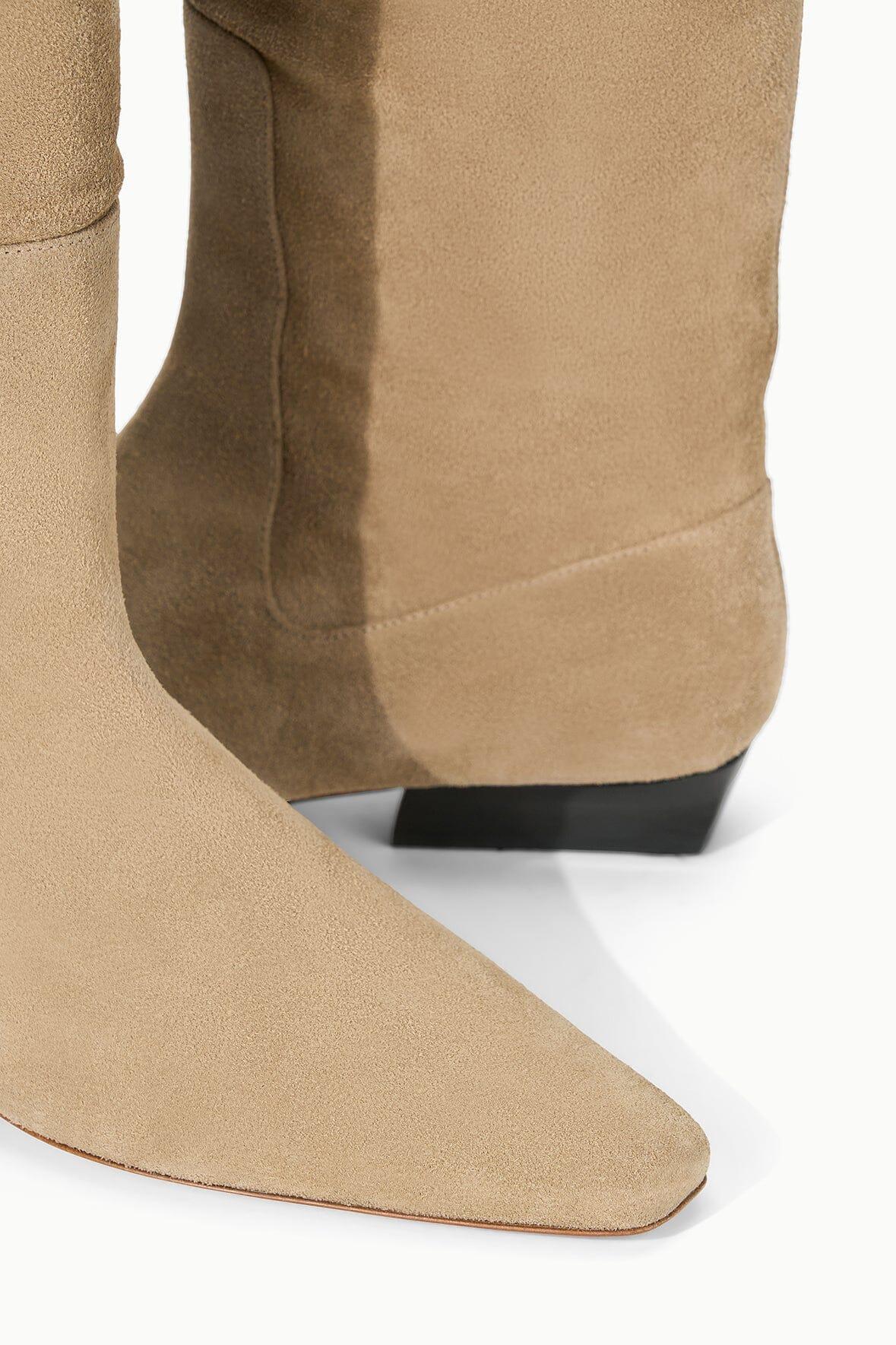 WALLY FLAT BOOT | DUNE SUEDE Product Image