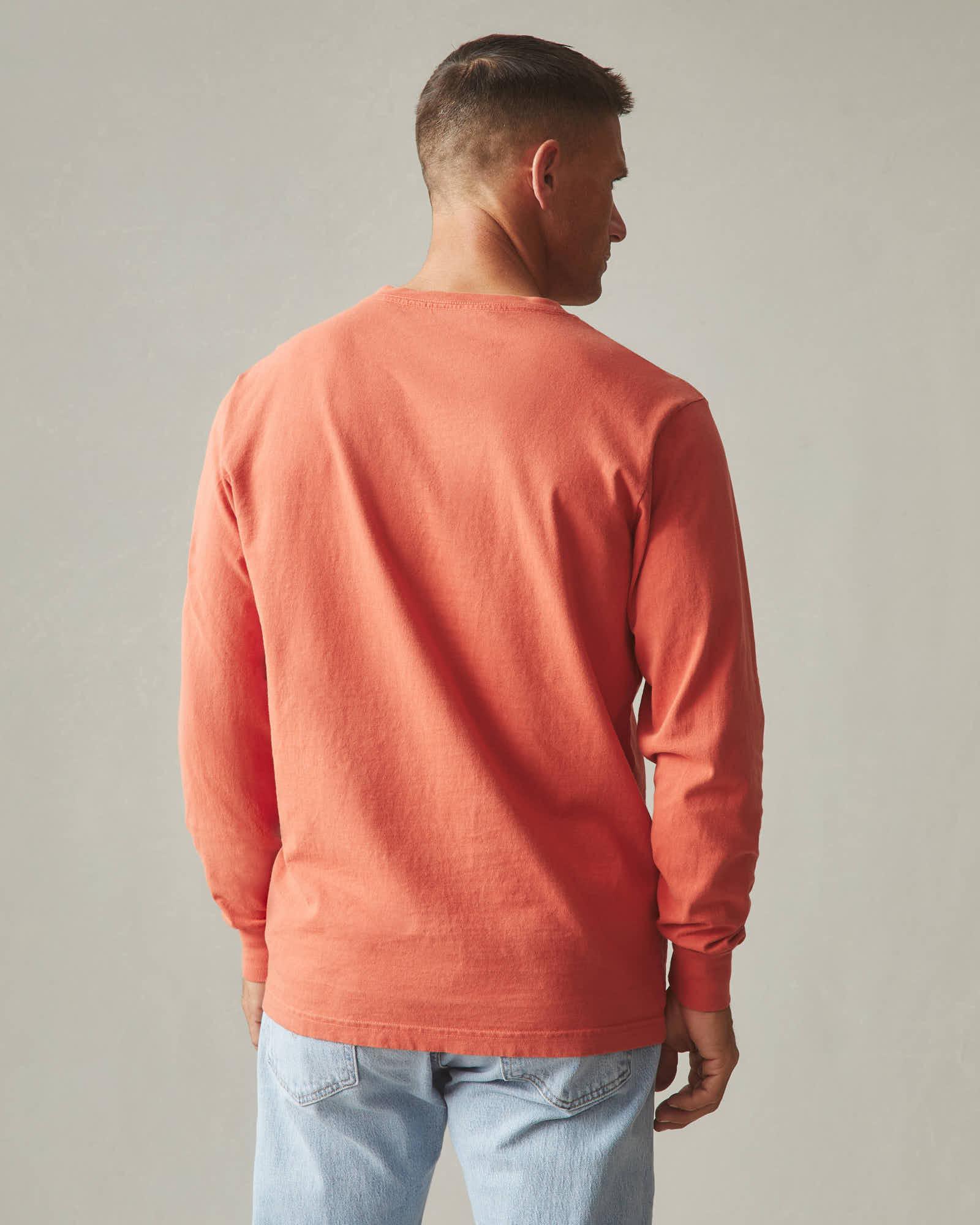 Men's Vintage Crew Long Sleeve Tee - Washed Habanero Male Product Image