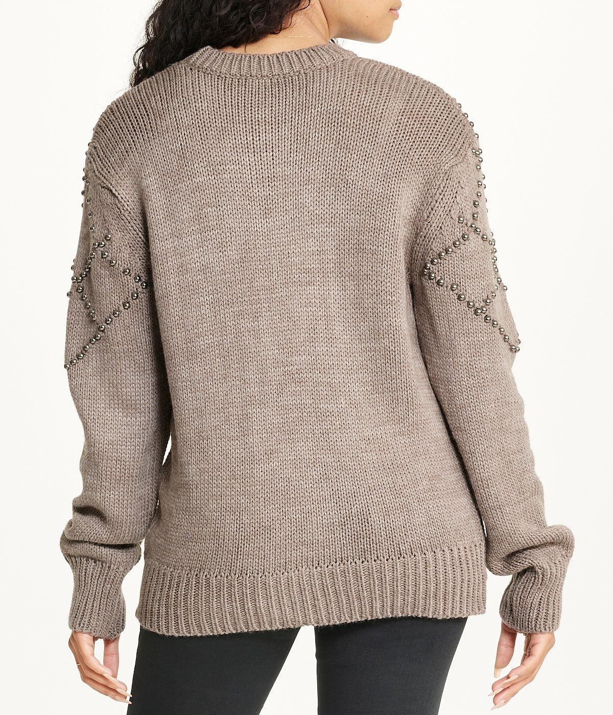 Embellished Pattern Pullover Product Image