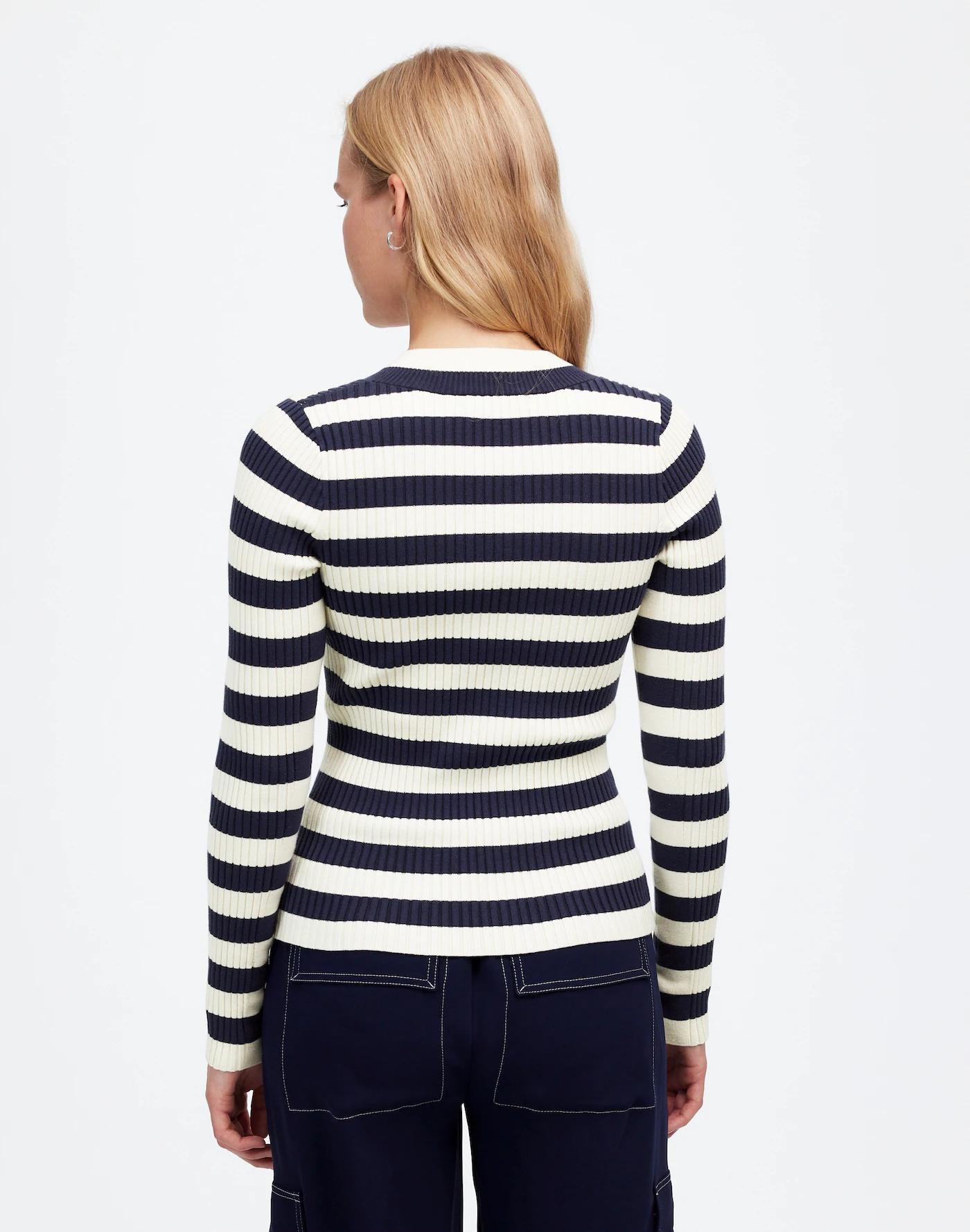 V-Neck Sweater in Stripe Product Image