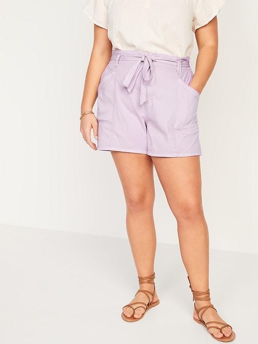 High-Waisted Workwear Shorts -- 4.5-inch inseam Product Image