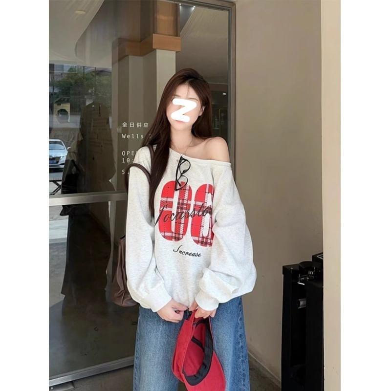 One Shoulder Numbering Lettering Print Pullover Product Image