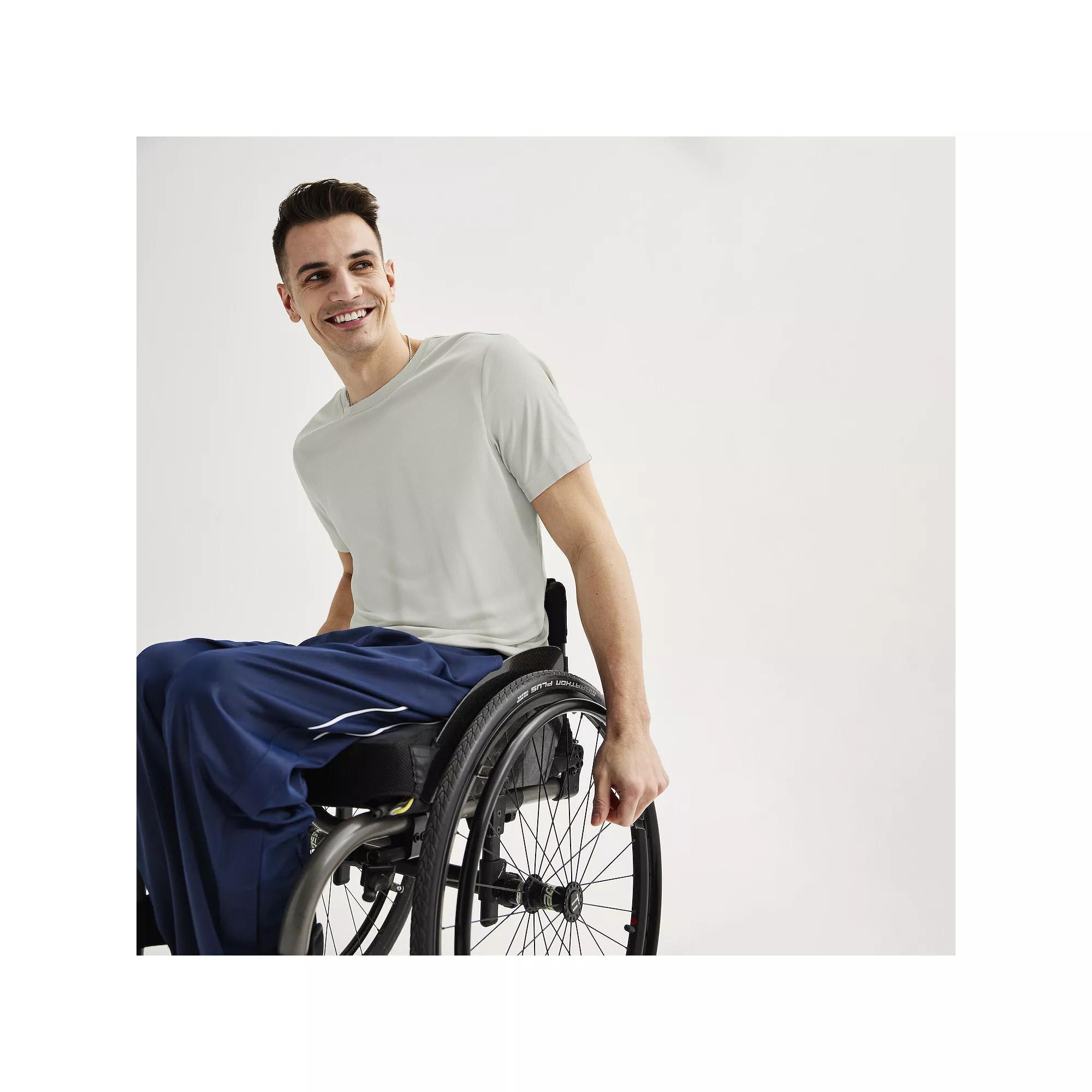 Men's Tek Gear® Adaptive DryTek Tee,  Product Image
