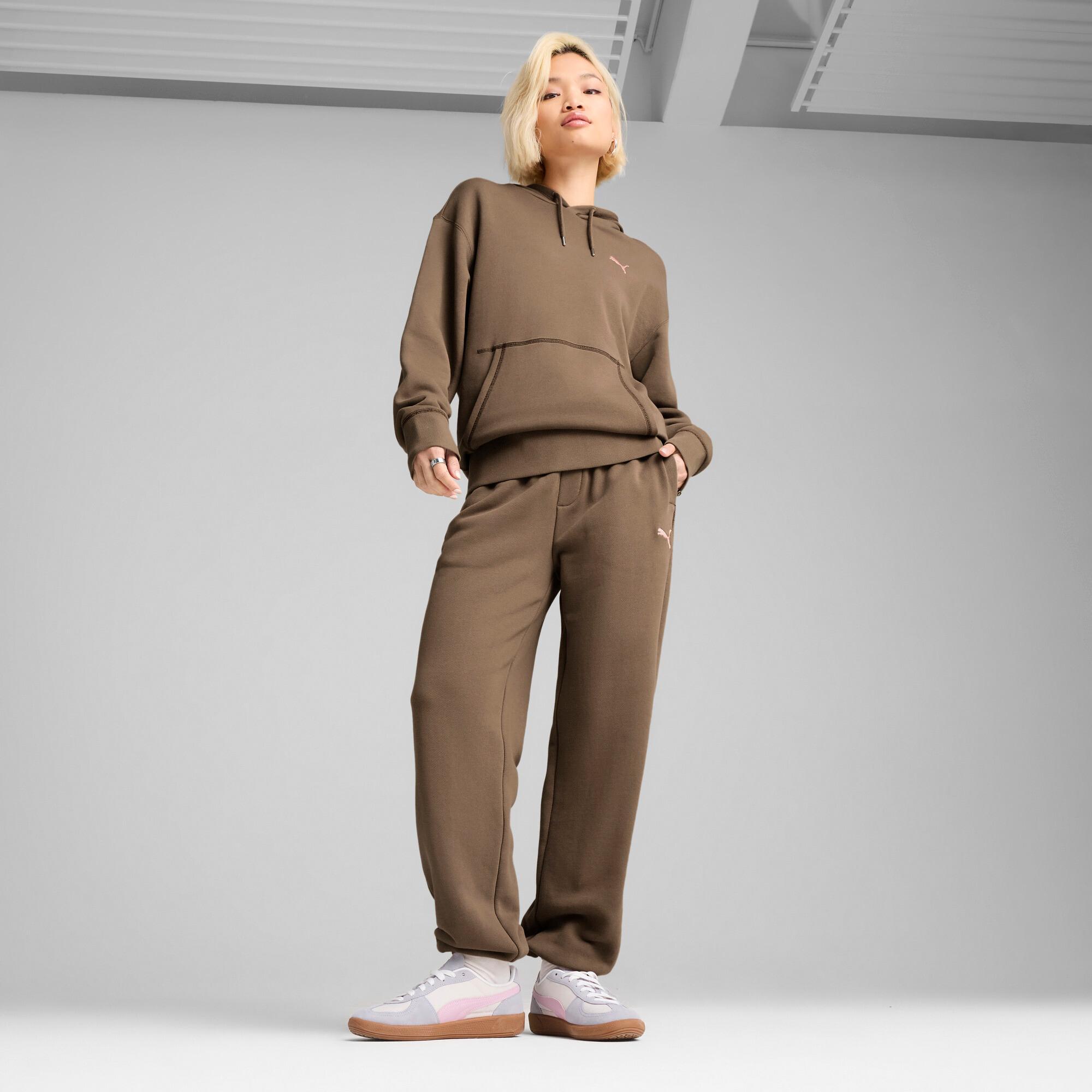 PUMA PREMIUM ESSENTIALS Men's Relaxed Hoodie Product Image