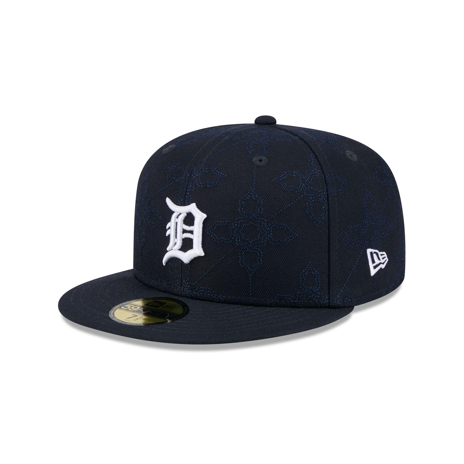 Conspiradores de Querétaro LMB 100th Anniversary Away 59FIFTY Fitted Hat Male Product Image