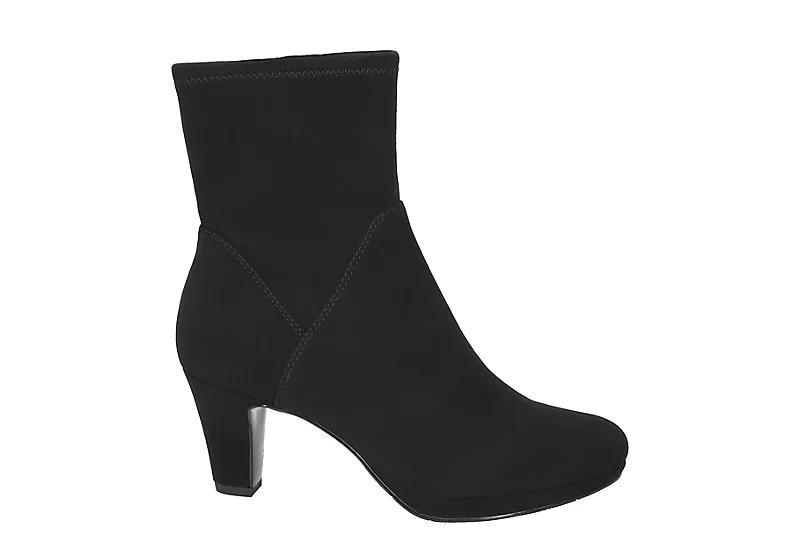 Easy Street Womens Solana Bootie Product Image