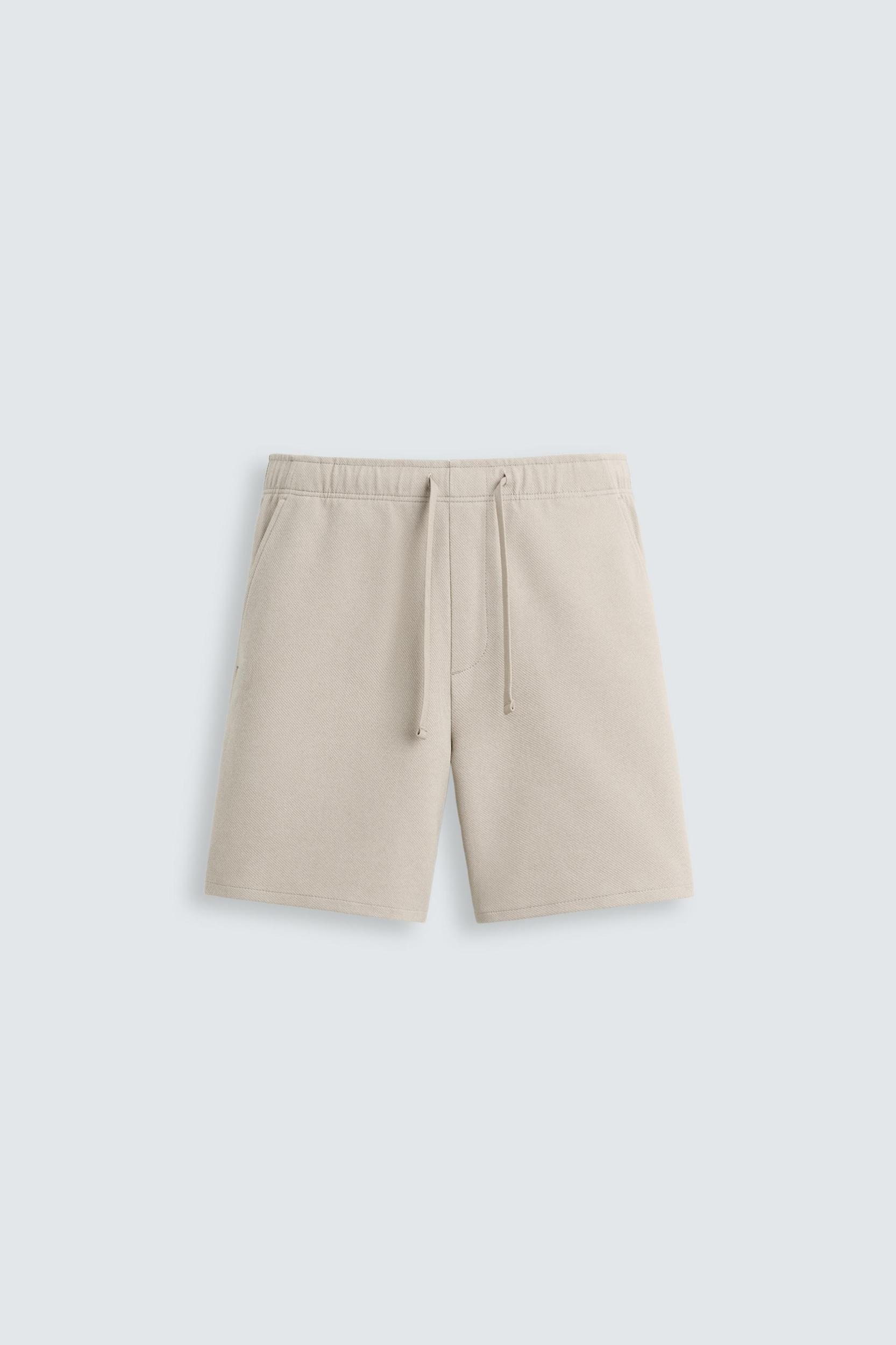 TEXTURED COMFORT SHORTS Product Image