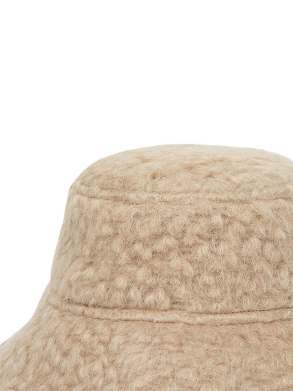 lined bucket hat Product Image
