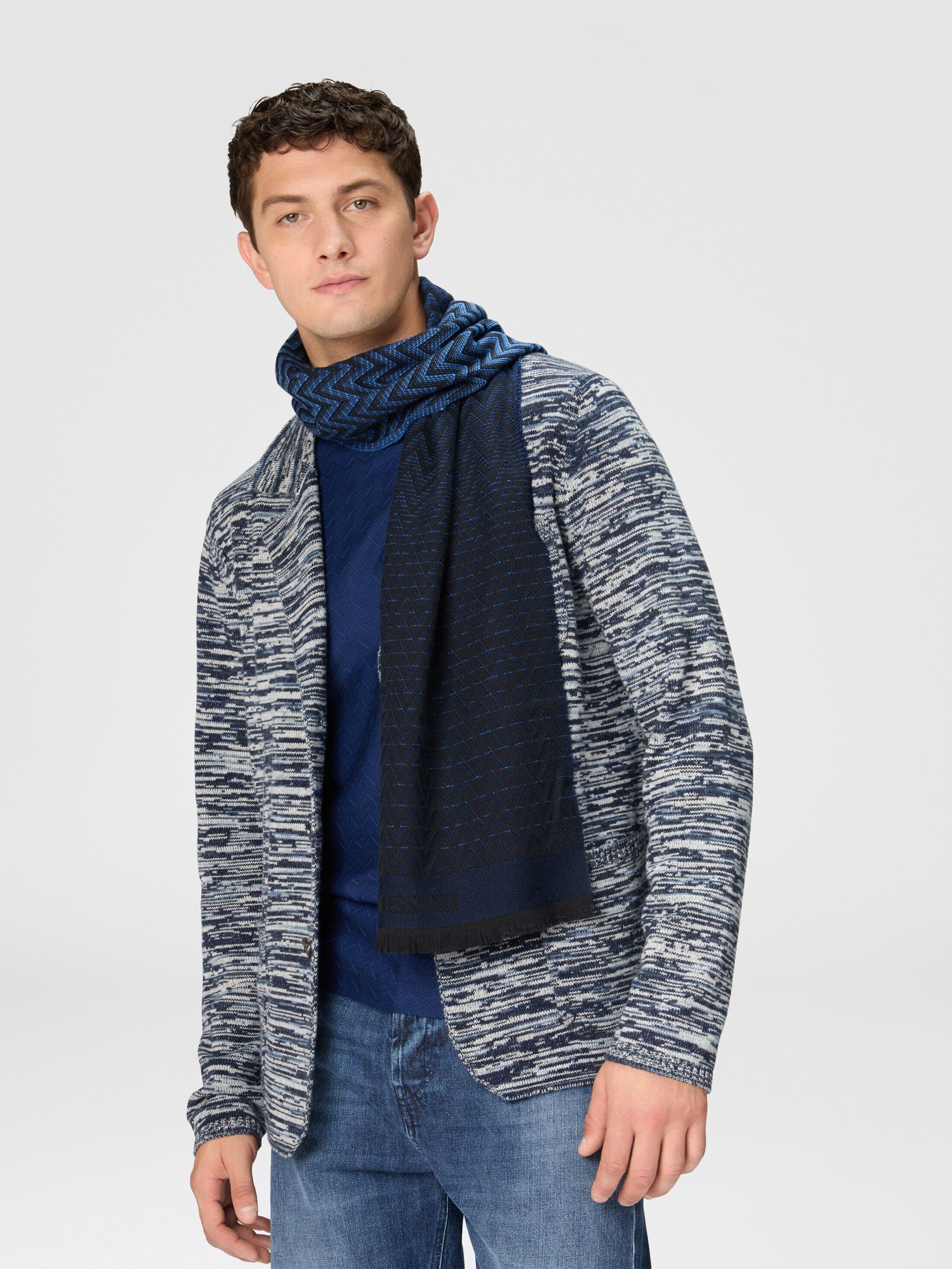 Double-sided zigzag wool scarf Product Image