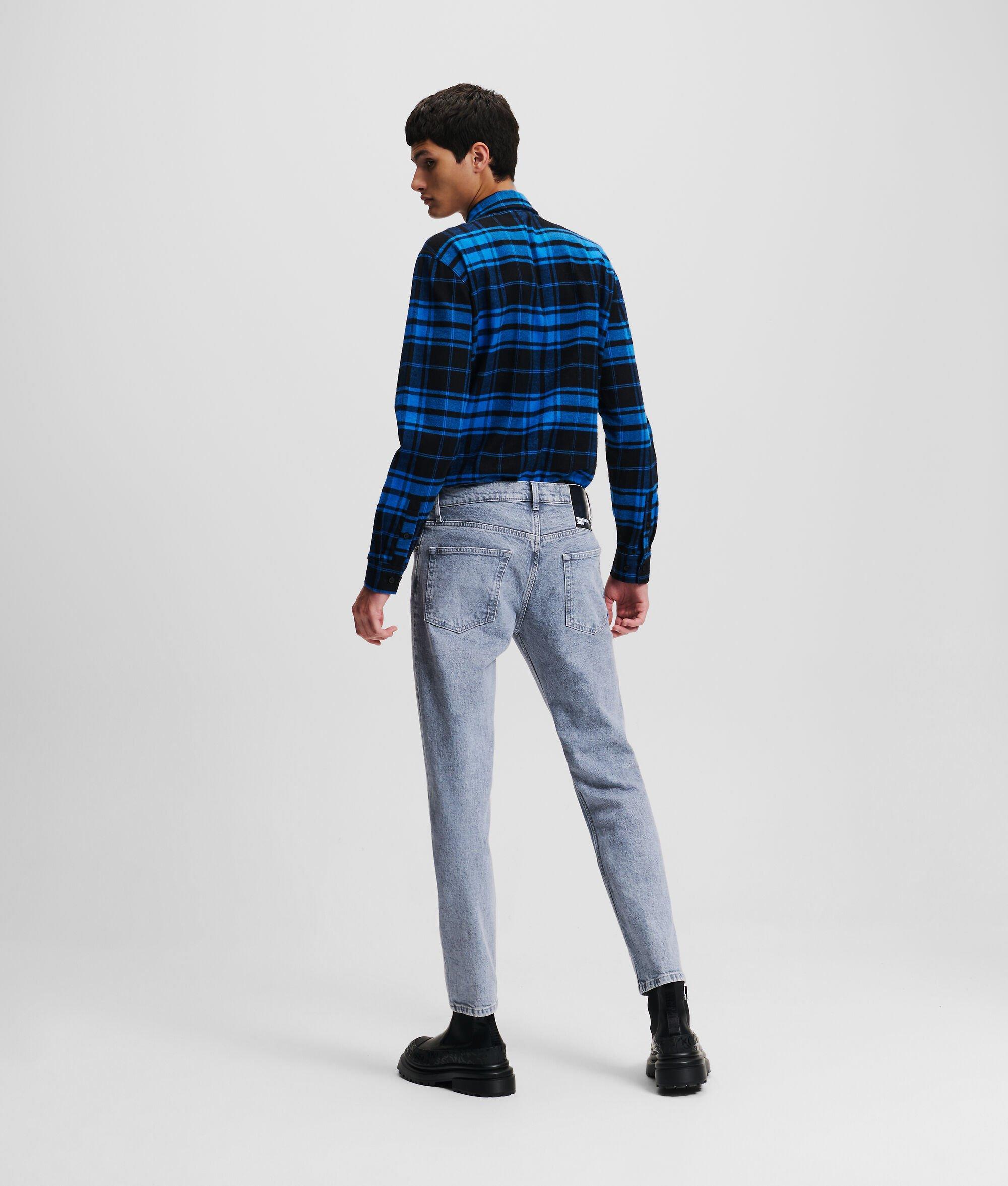 TAPERED JEANS Product Image
