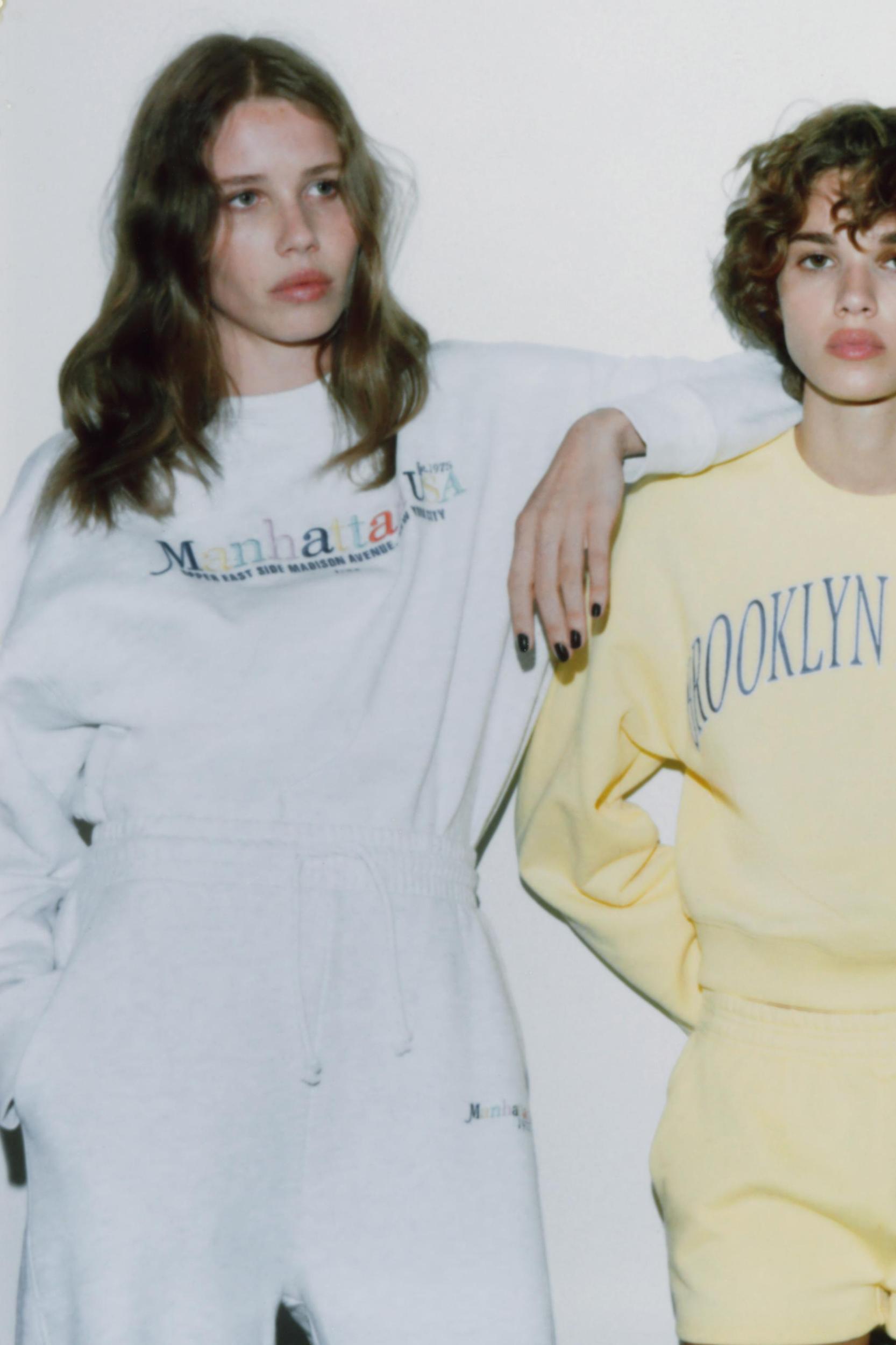 VARSITY PANTS Product Image