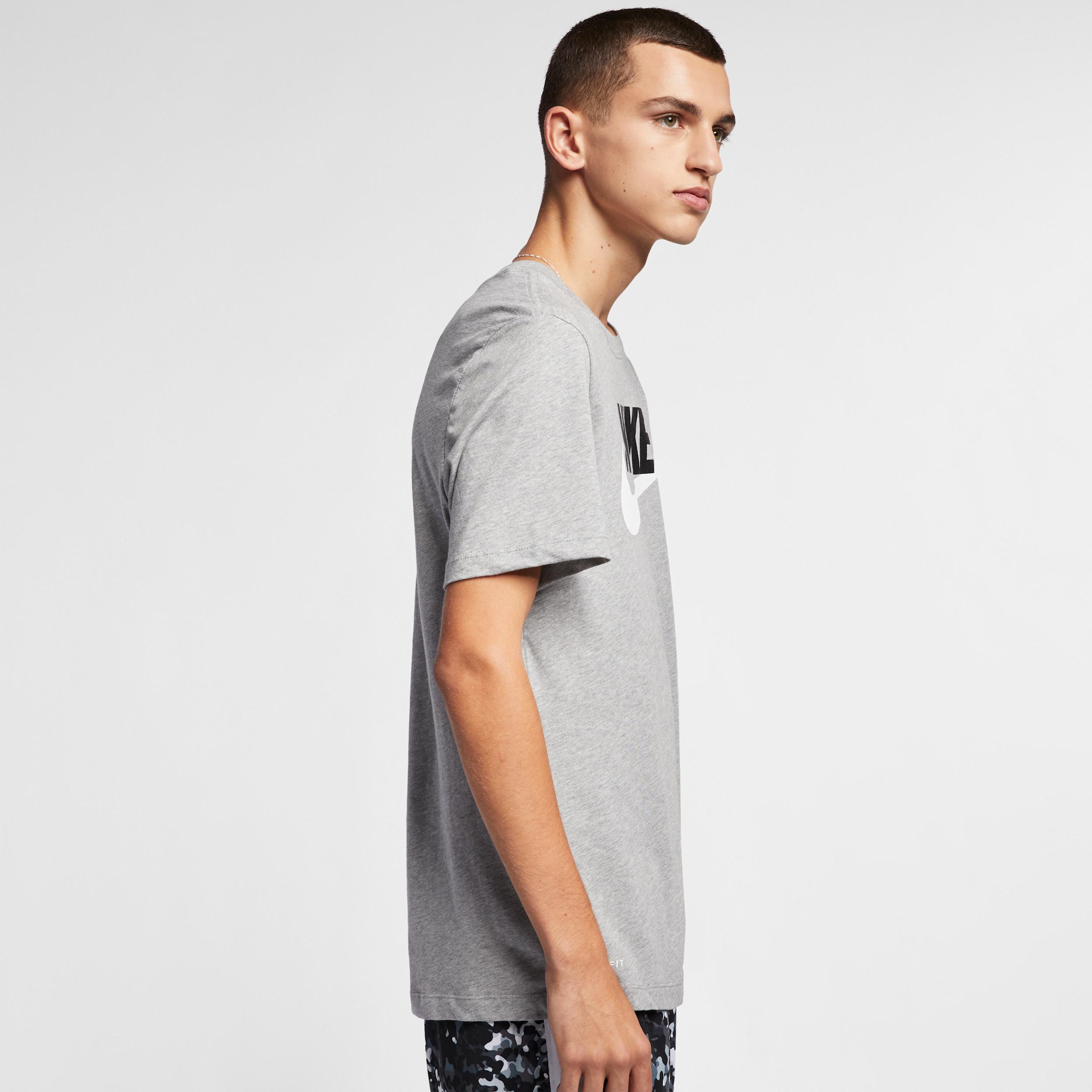 Mens Nike Sportswear T-Shirt | AR5004-063 Product Image