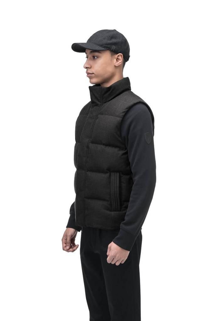 Nobis Vale Men's Quilted Vest Product Image