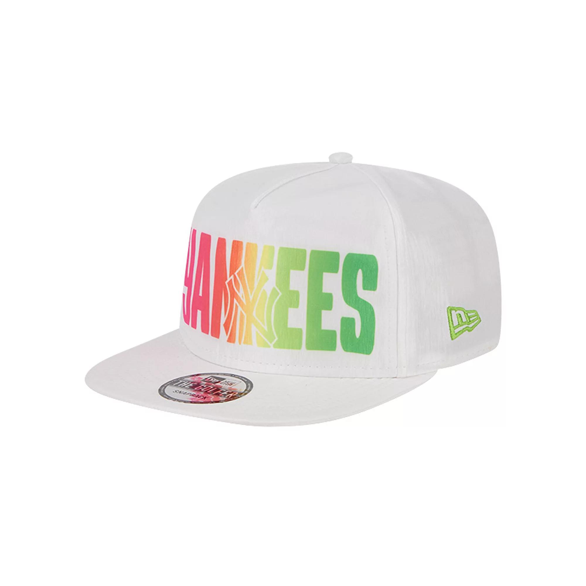Men's New Era White New York Yankees Spring Spectrum Golfer Snapback Hat Product Image