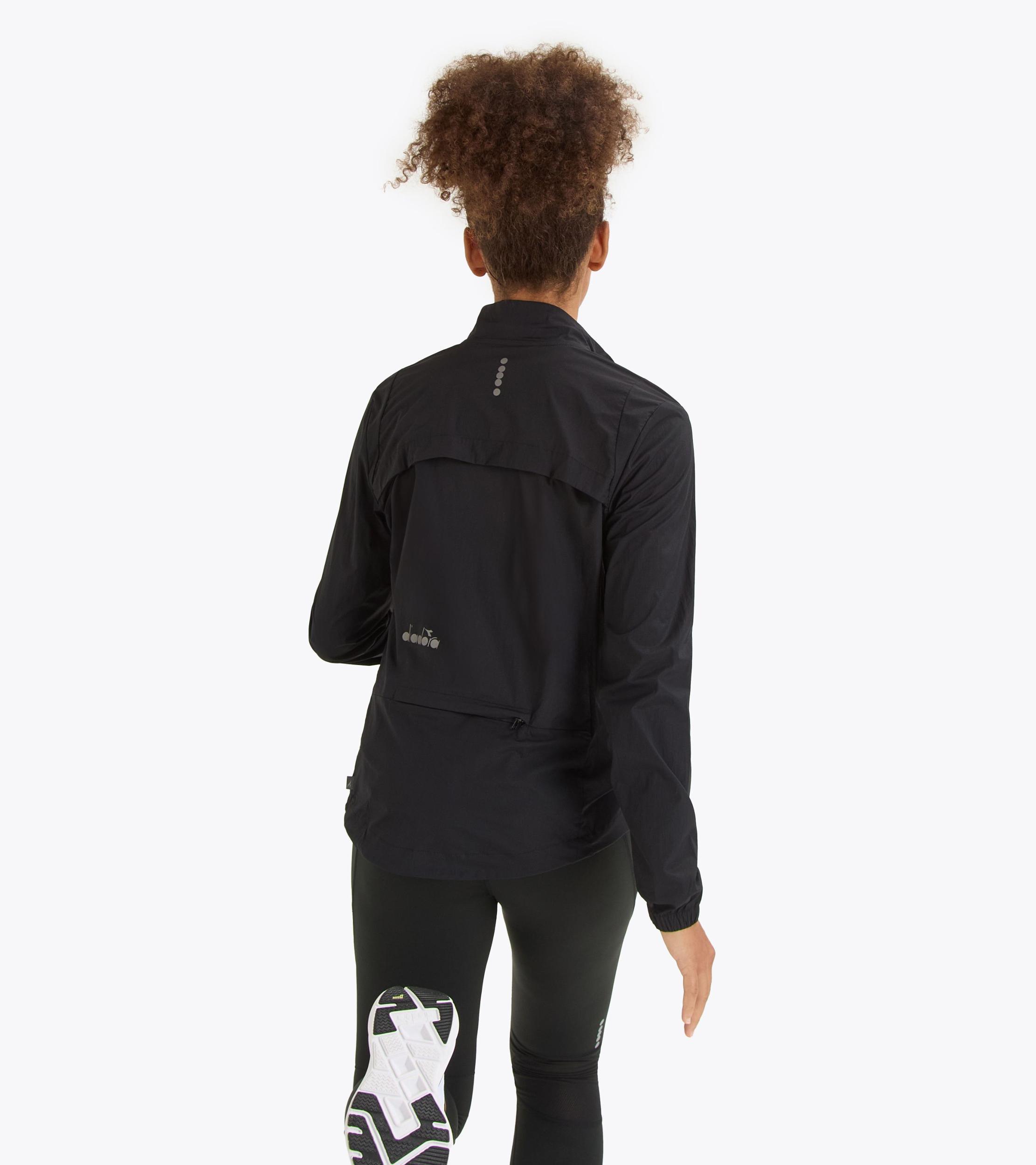 L. PACKABLE WIND JACKET Product Image
