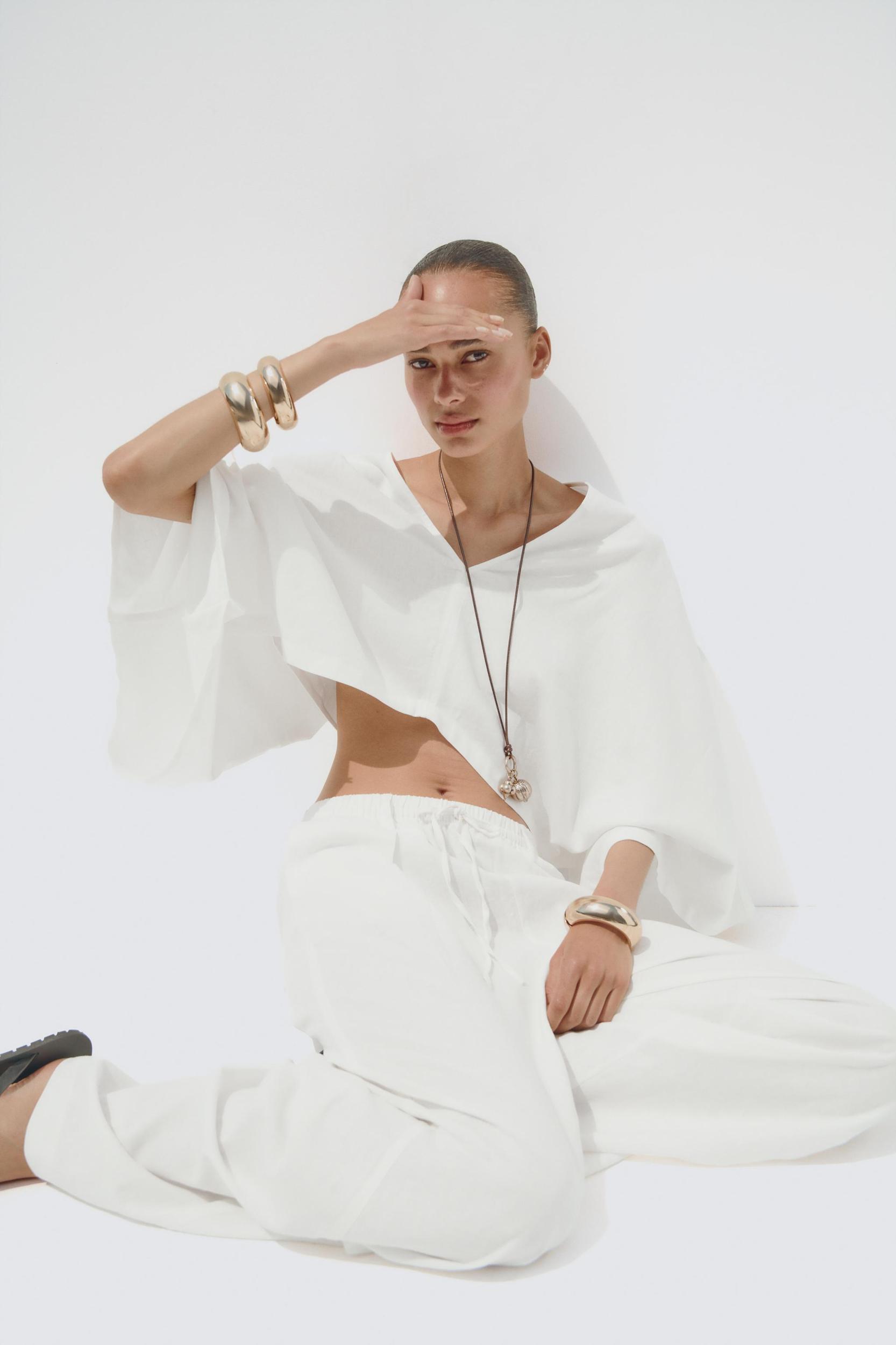 LINEN PANTS Product Image