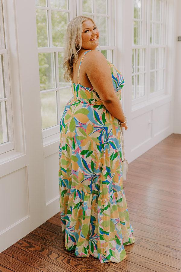 Coastal Comforts Maxi Curves Product Image