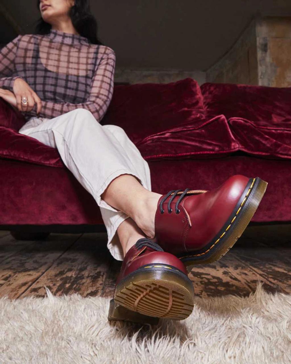 DR. MARTENS' 1461 Smooth Leather Oxford Shoes In Cherry Product Image