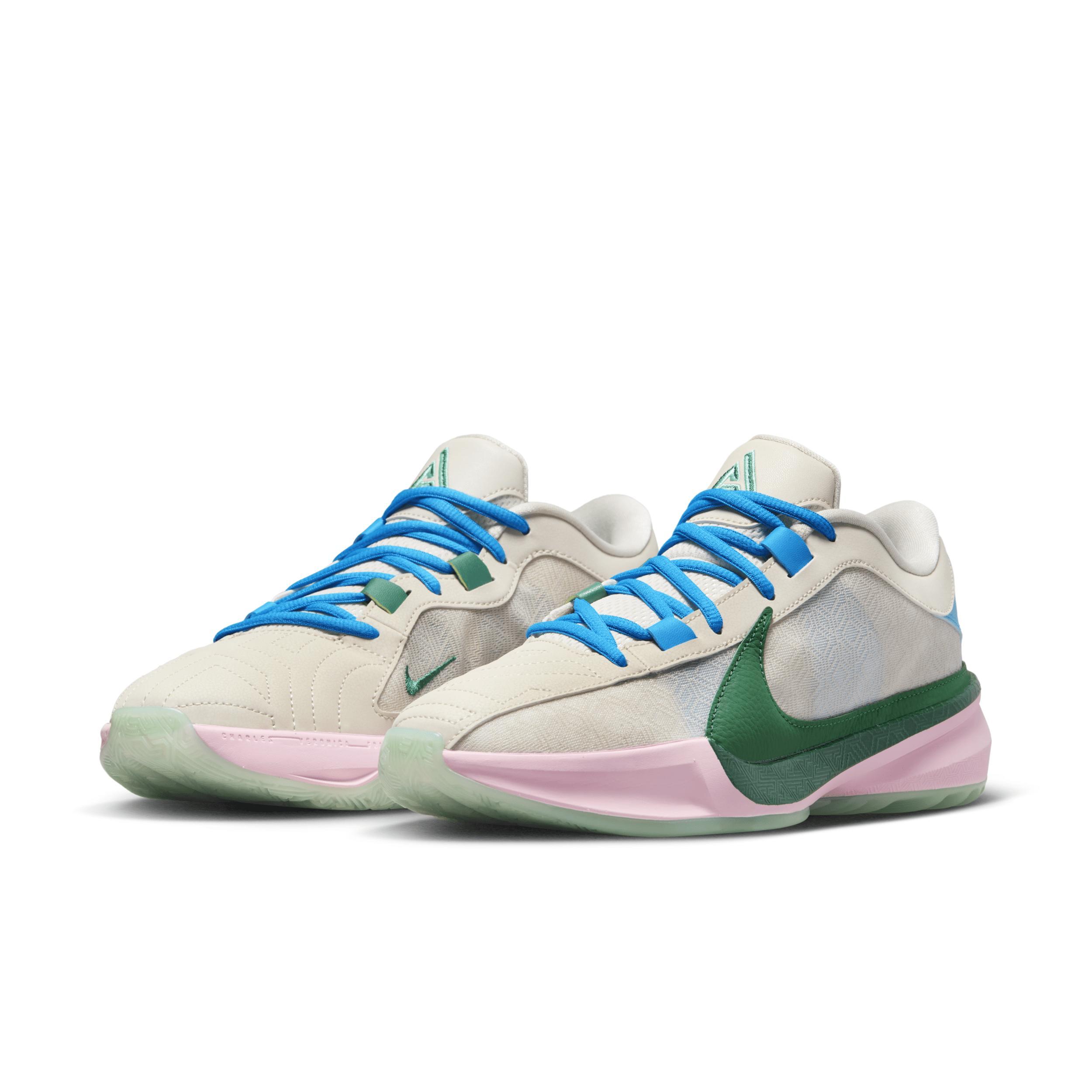 Nike Men's Giannis Freak 5 Basketball Shoes Product Image