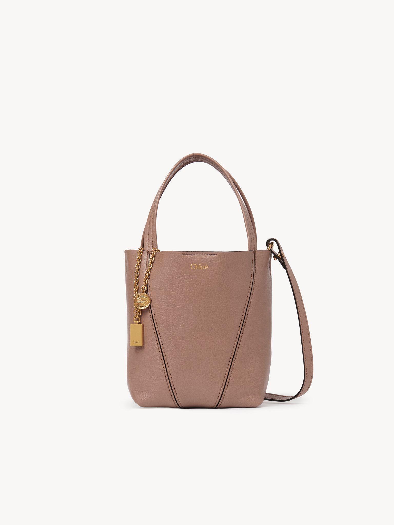 Small Chloé Spin tote bag in grained leather Product Image