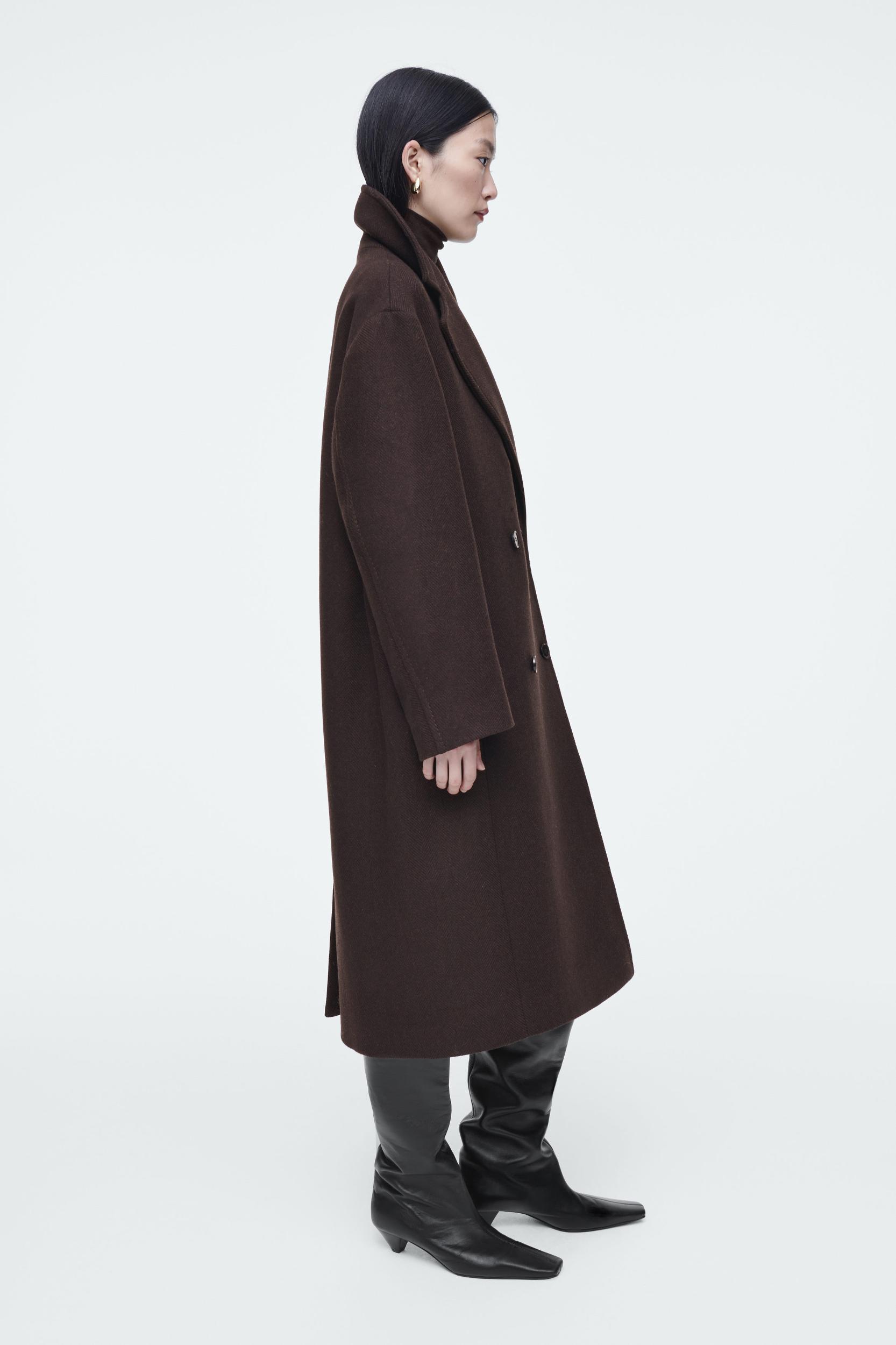 SLOUCHED LEATHER KNEEHIGH BOOTS Product Image