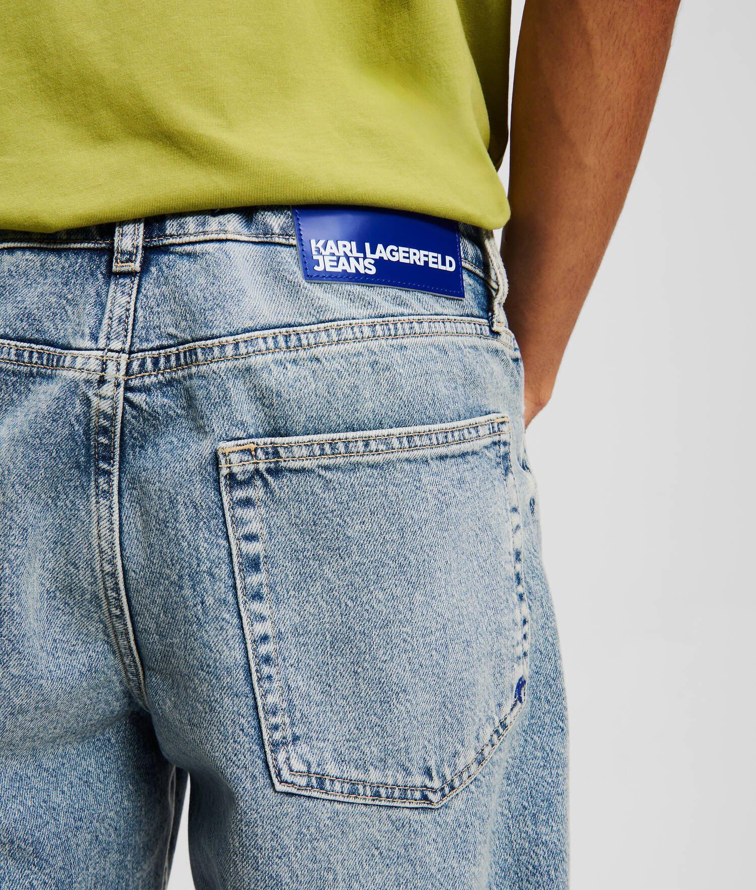 STRAIGHT JEANS Product Image