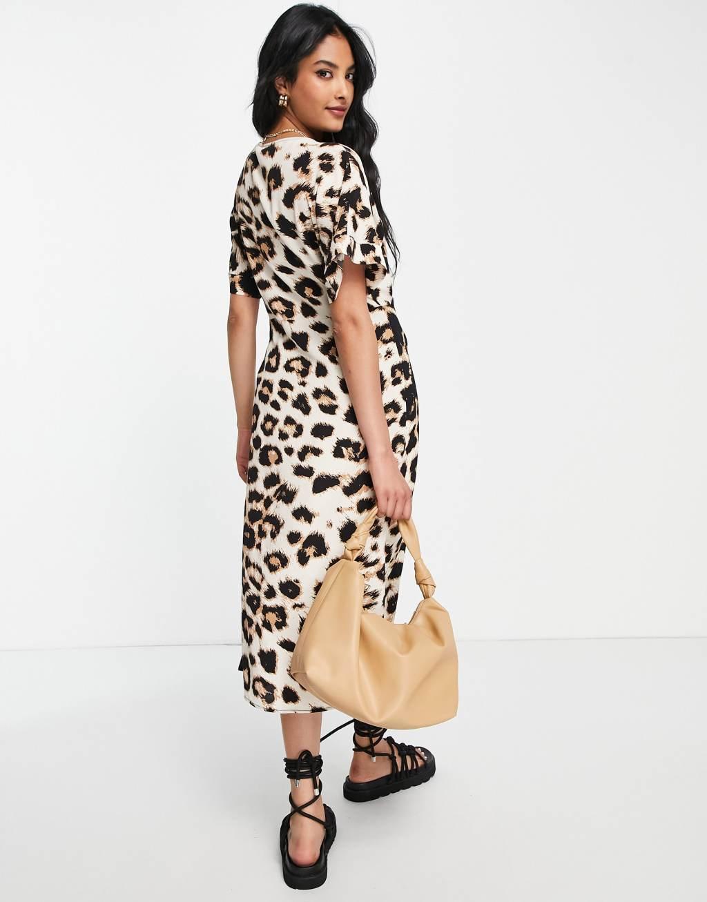 Vero Moda Aware wrap midi dress Product Image