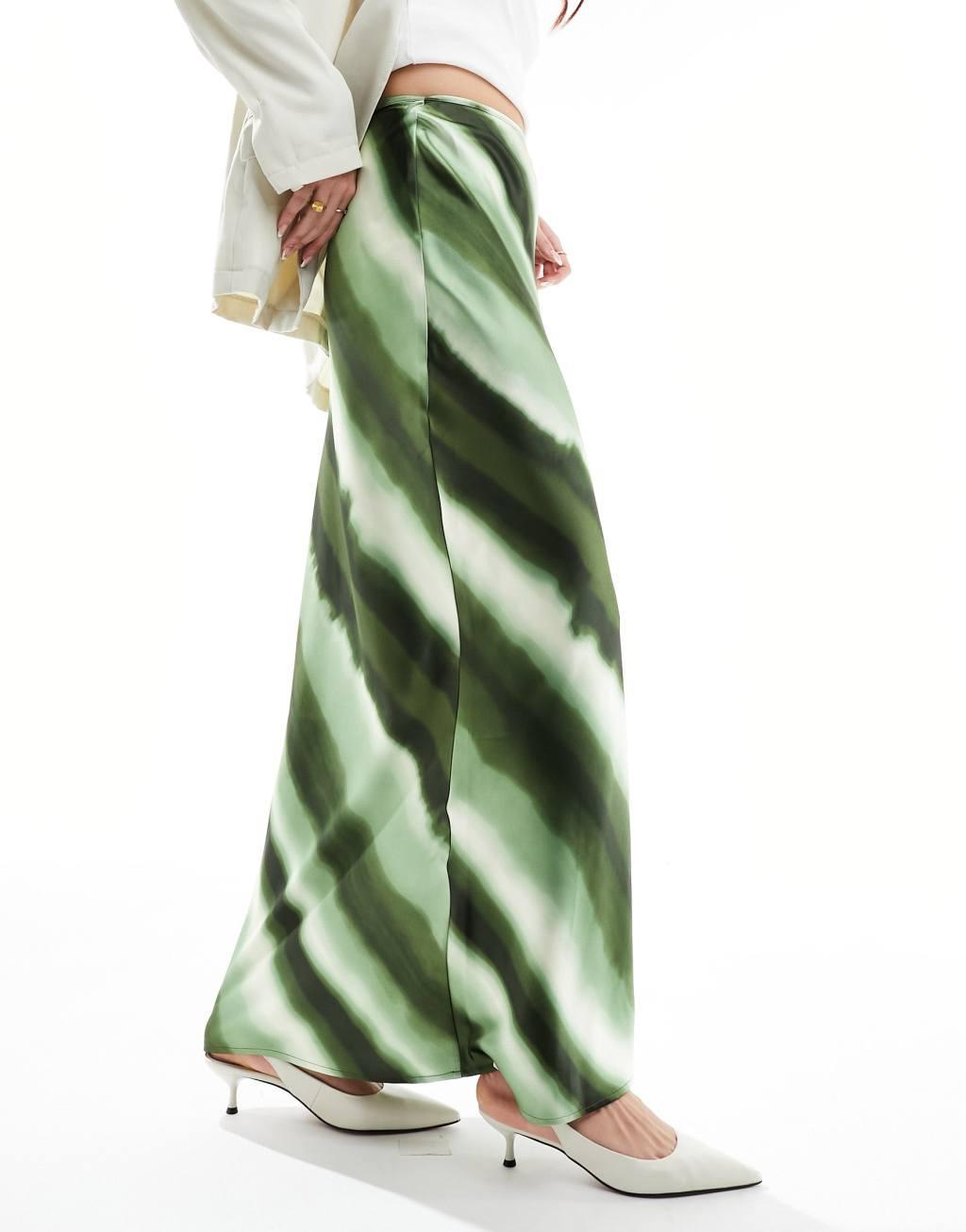 4th & Reckless ombre stripe satin maxi skirt in green Product Image