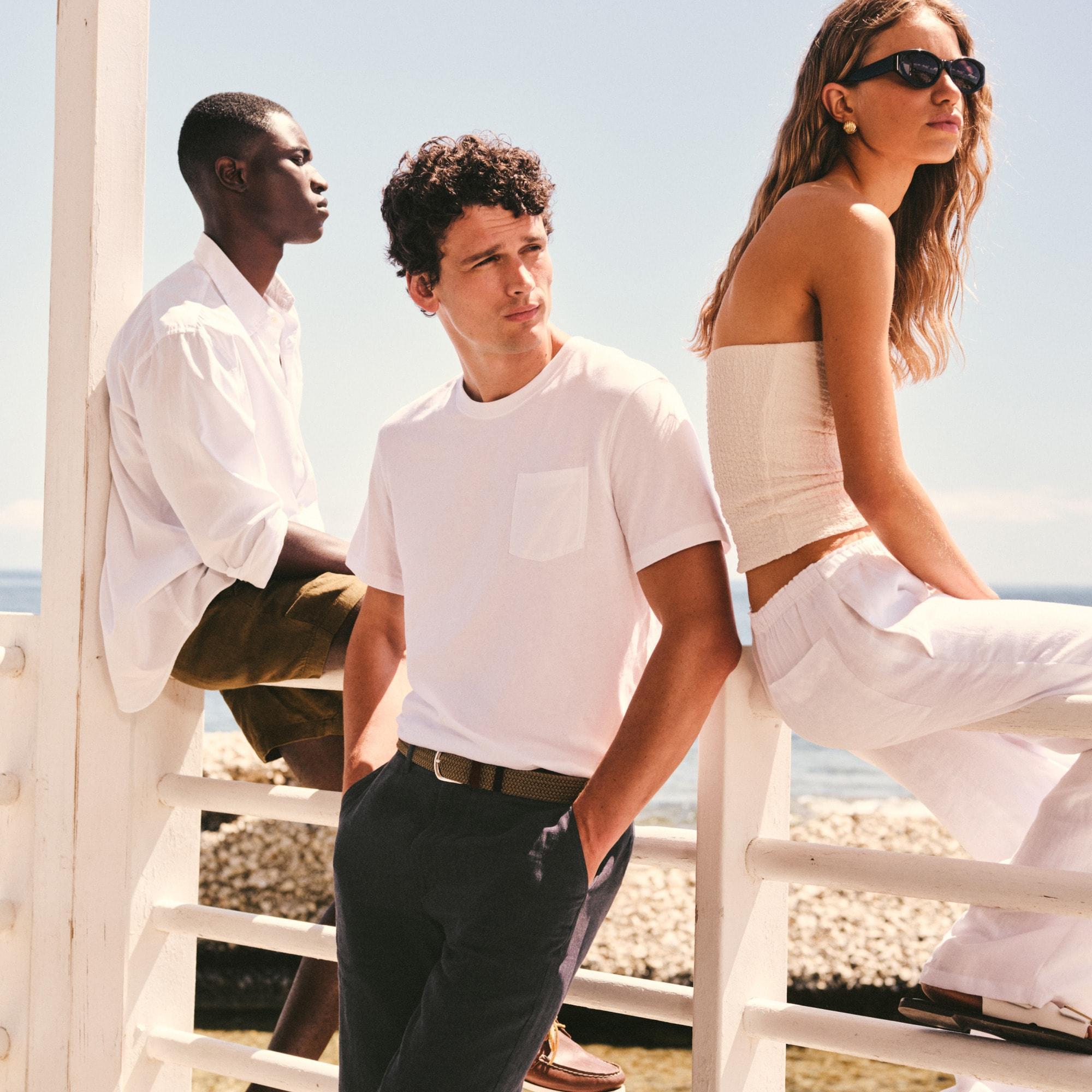 Men's Adventure Society Mountains Vacation Tee,  Product Image