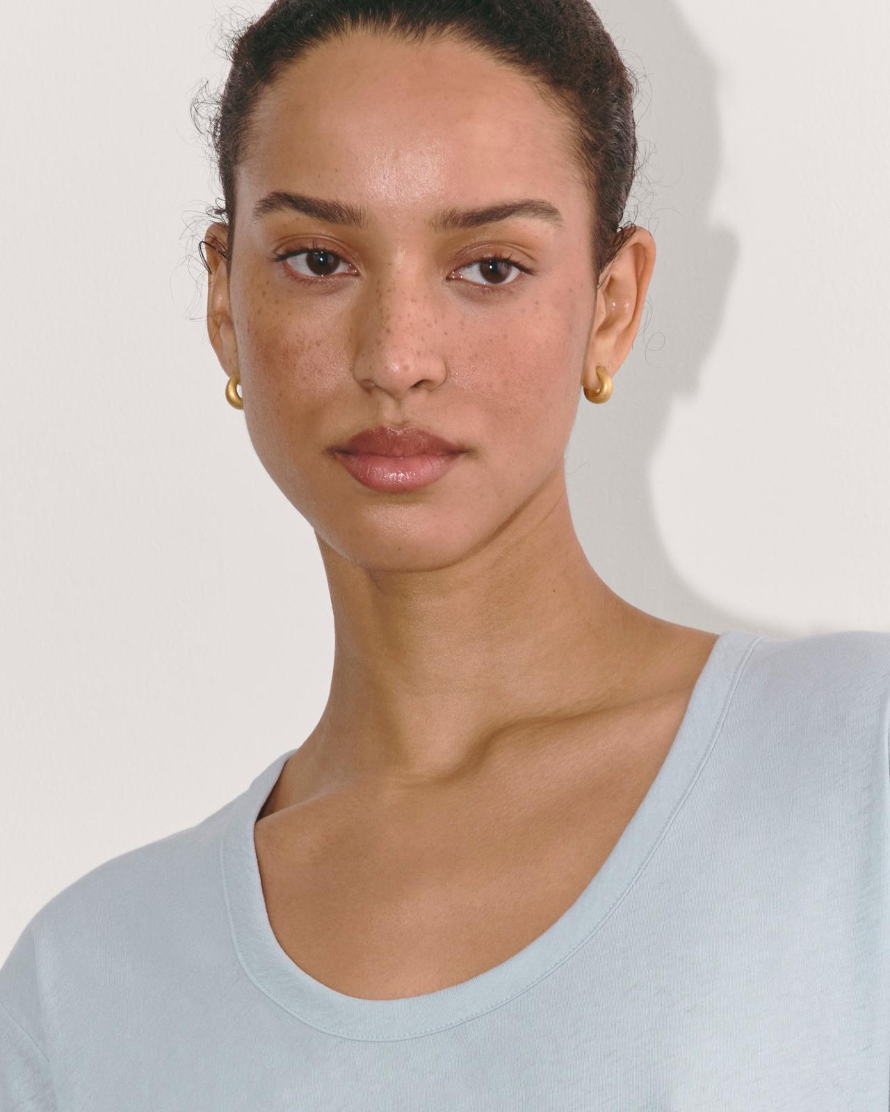 Womens Air Scoop-Neck T-Shirt by Everlane Product Image