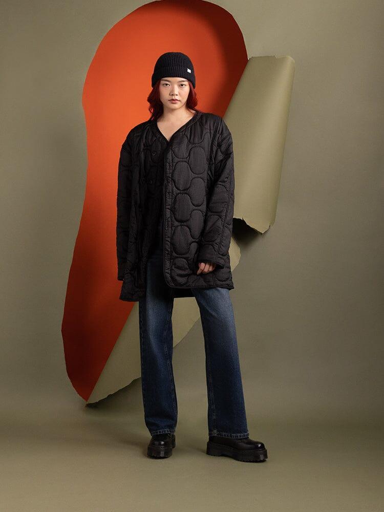 WOMEN'S MIXED MEDIA QUILTED LONG LINER Product Image