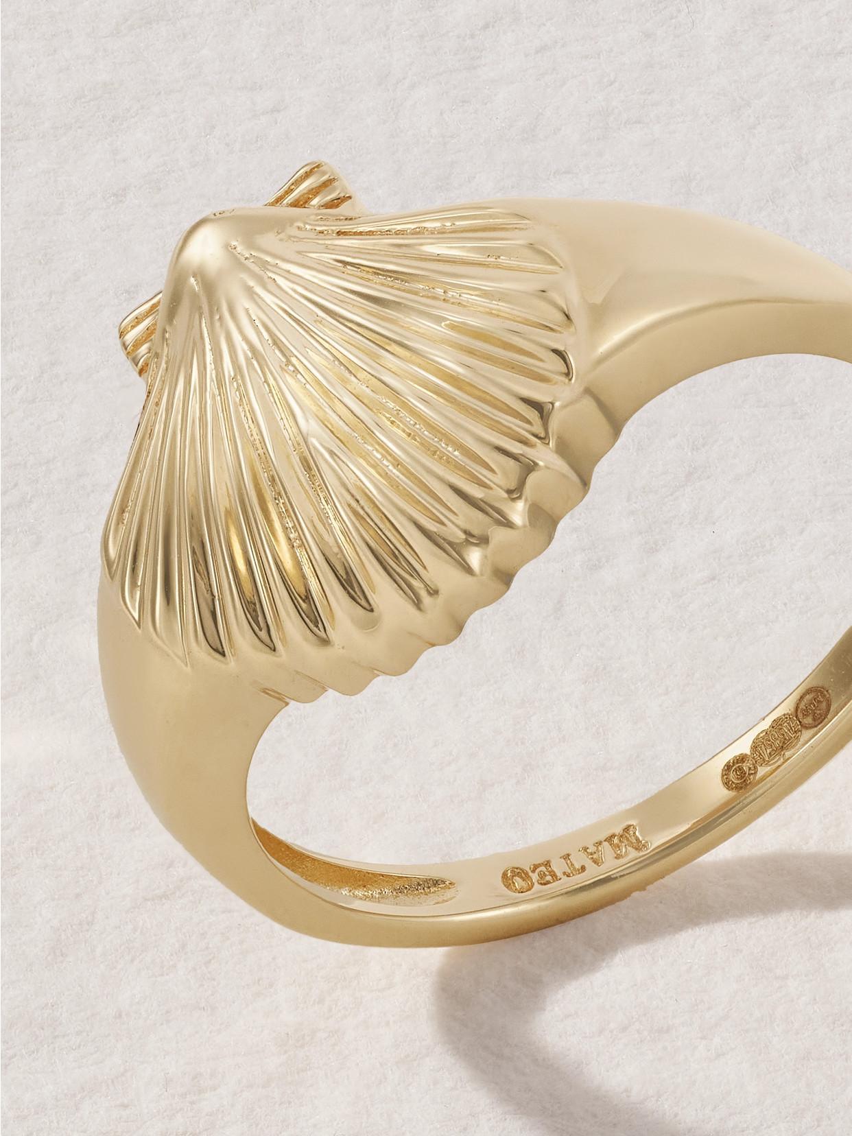 MATEO Venus 14-karat Gold Signet Ring Product Image