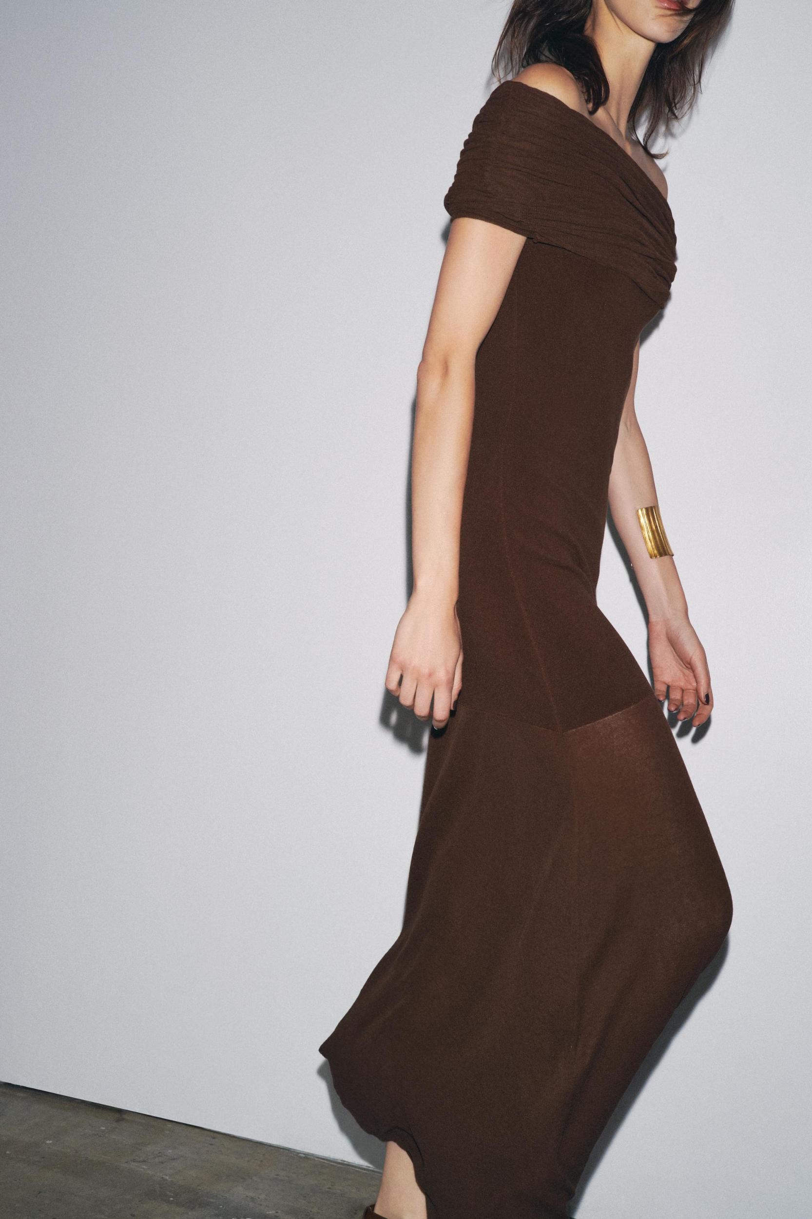 OFF-THE-SHOULDER KNIT DRESS Product Image