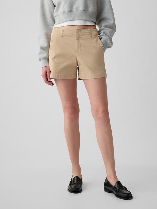 4" Downtown Khaki Shorts Product Image