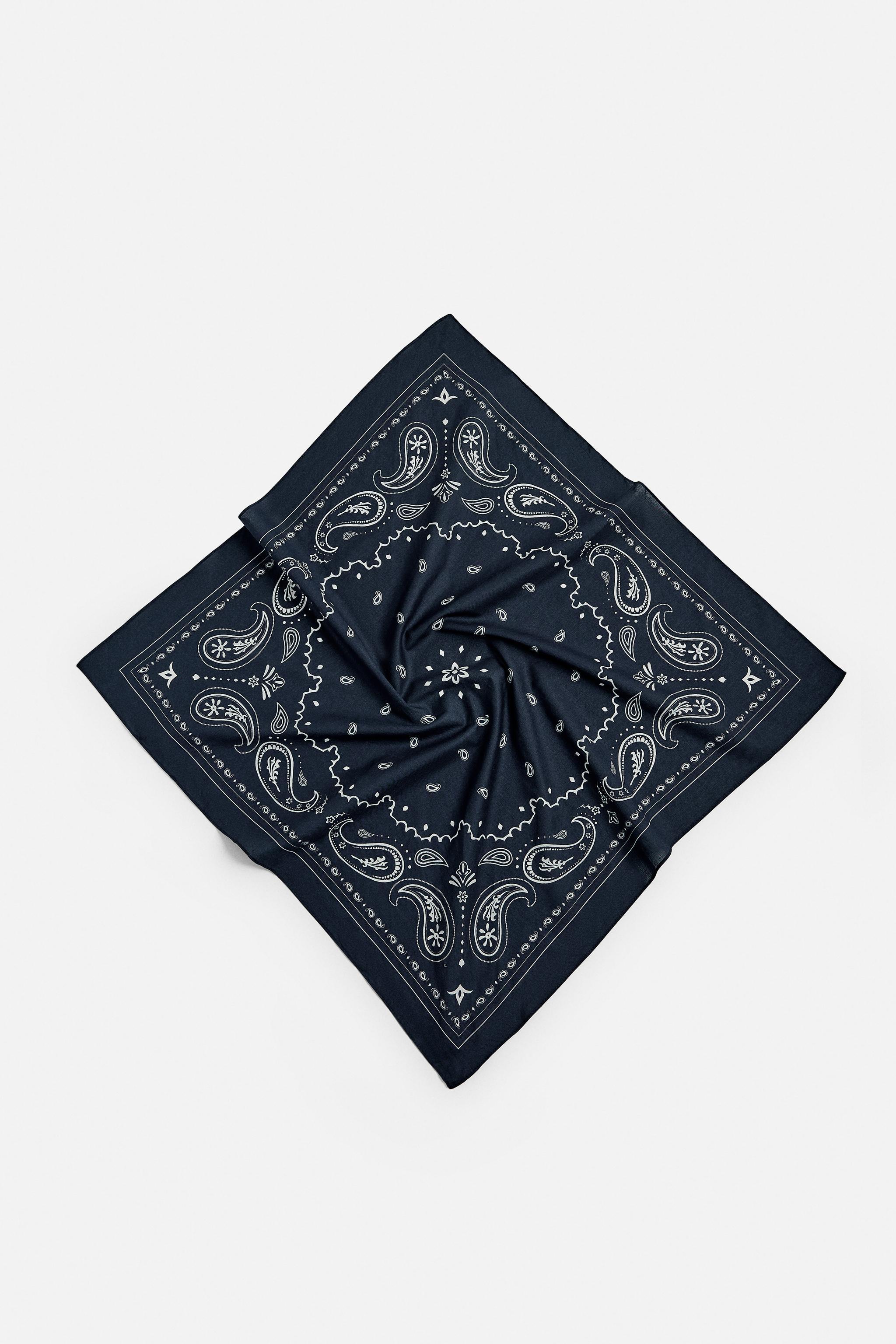 PAISLEY PRINT BANDANA Product Image