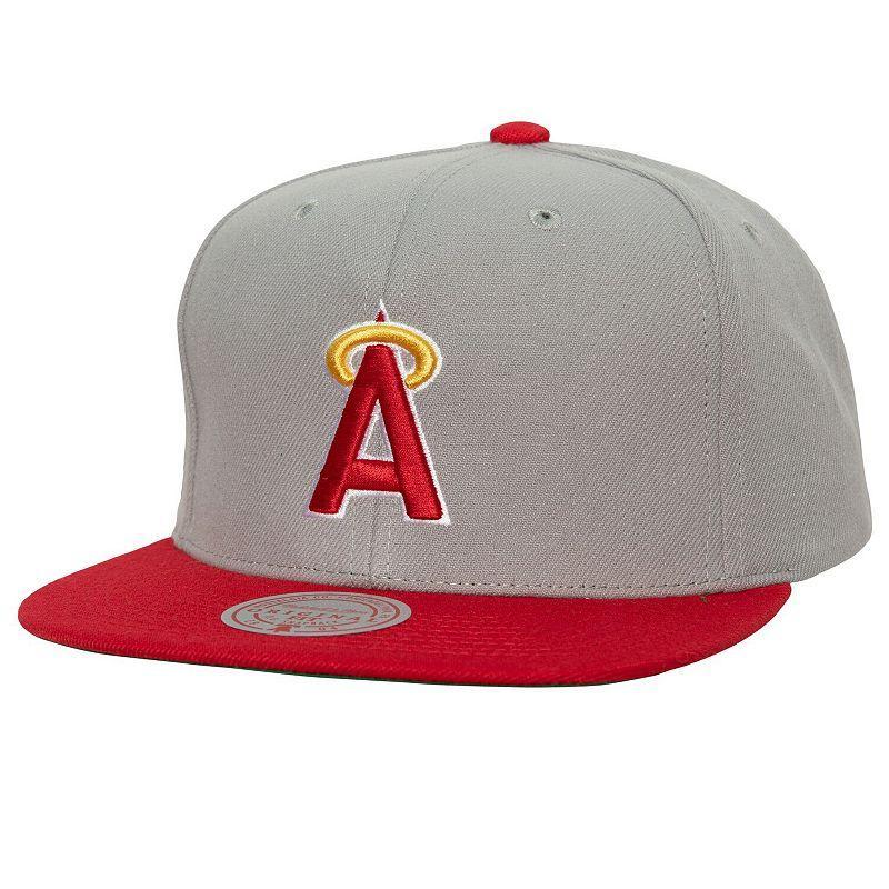 Mens Mitchell & Ness Gray California Angels 1989-1992 Cooperstown Collection Away Snapback Hat Product Image