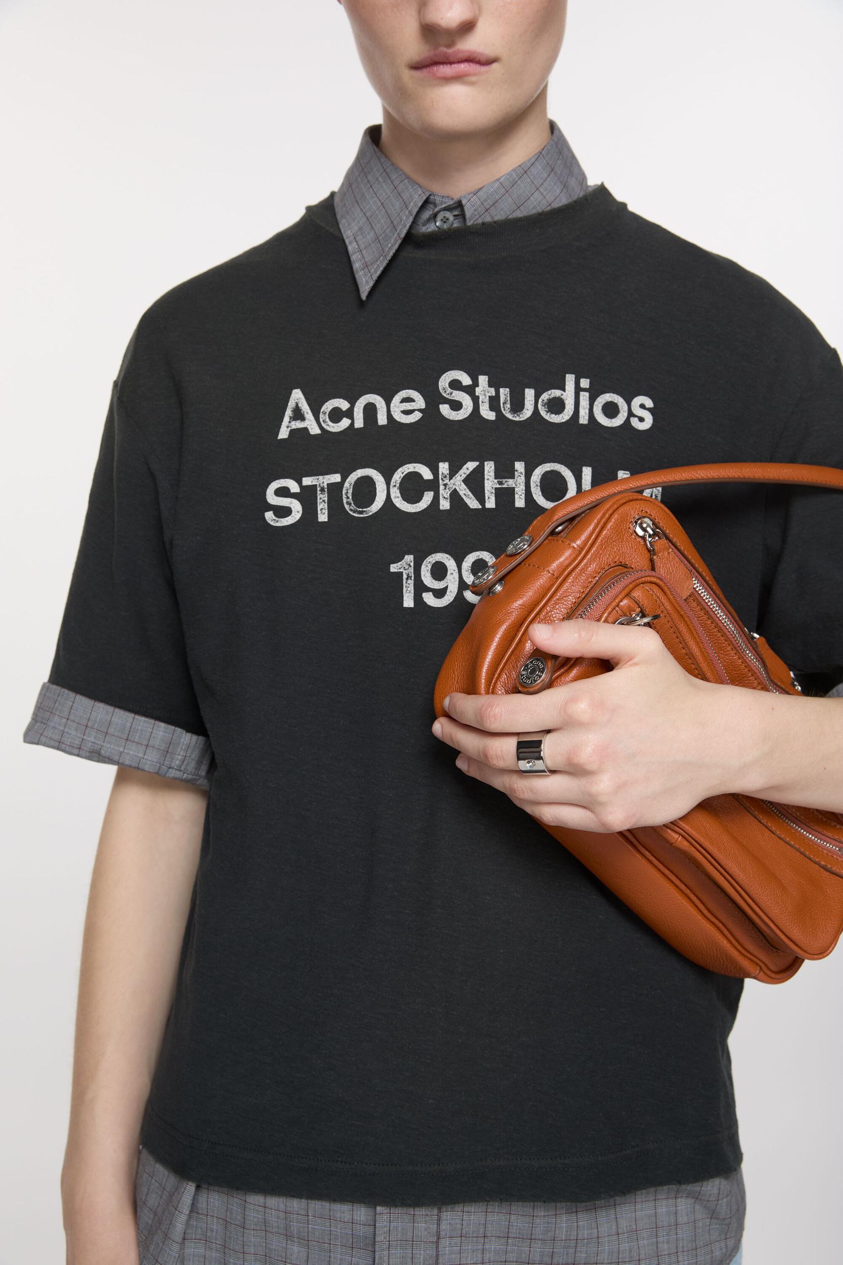 Crystal ring Product Image