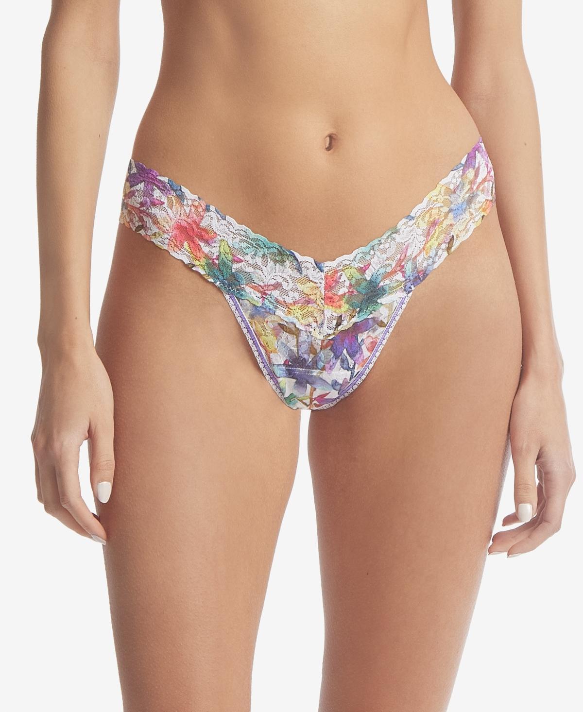 Signature Lace Low Rise Printed Thong Product Image