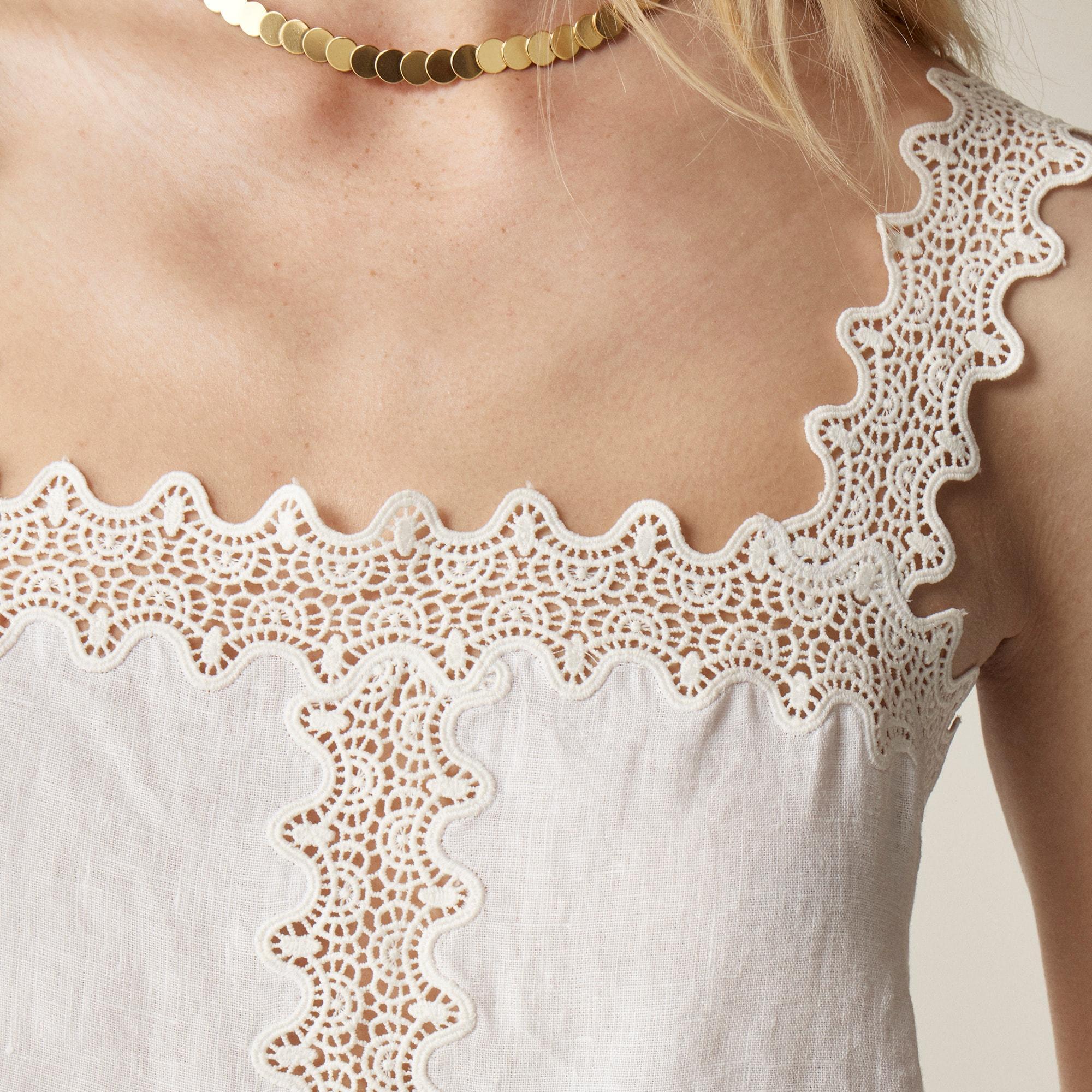 Lace-trim squareneck tank top in linen Product Image