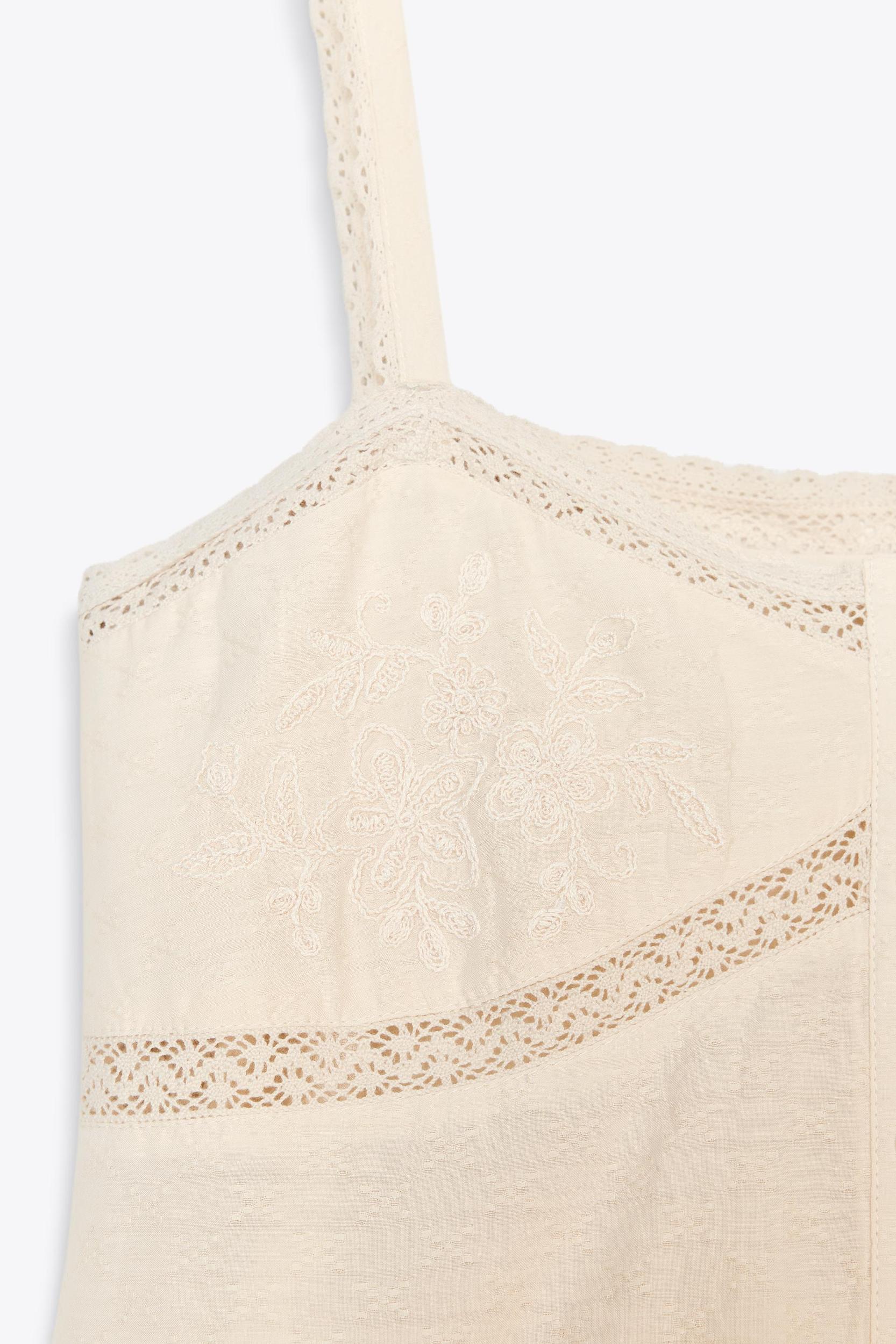 EMBROIDERED LACE TOP Product Image