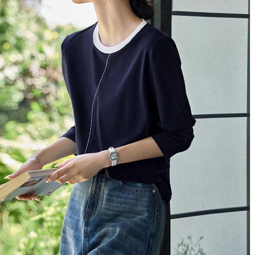 Long-Sleeve Crewneck Contrast Trim T-Shirt Product Image