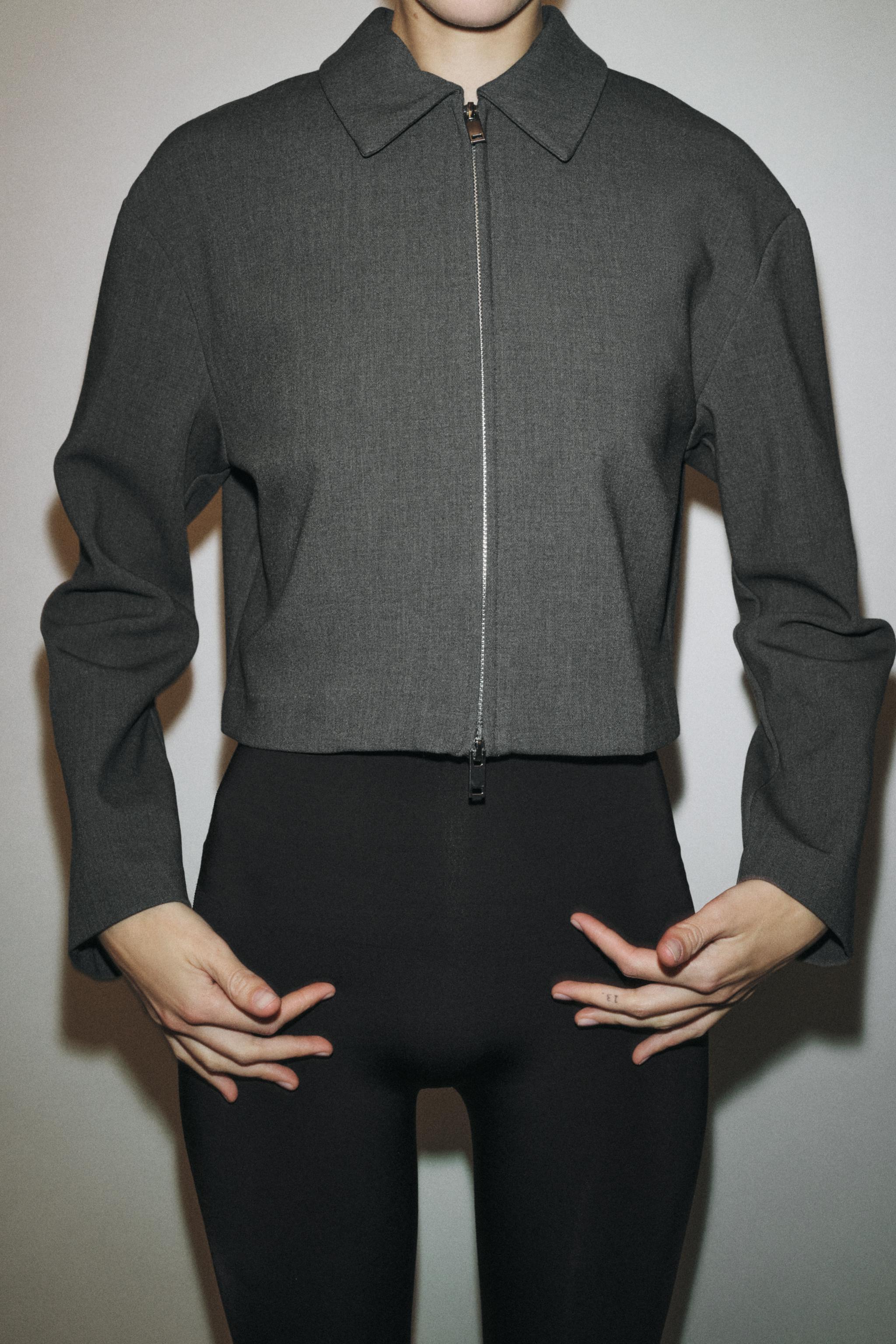 CROPPED JACKET Product Image